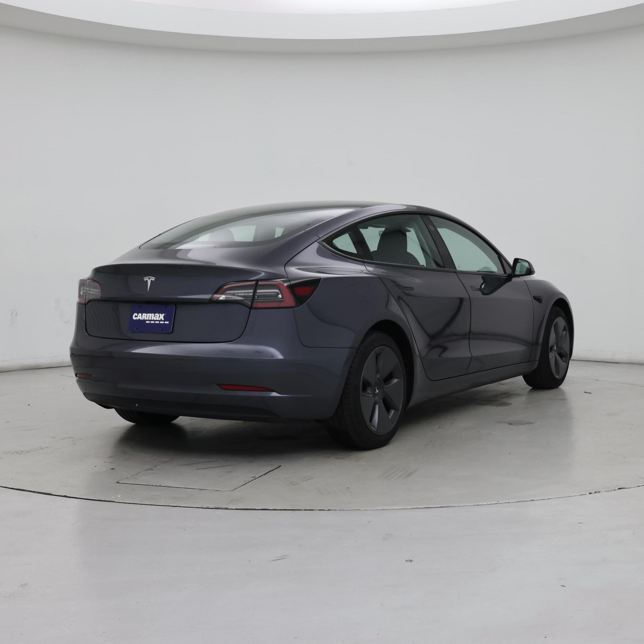 Thumbnail: 2023 Tesla Model 3 - 8