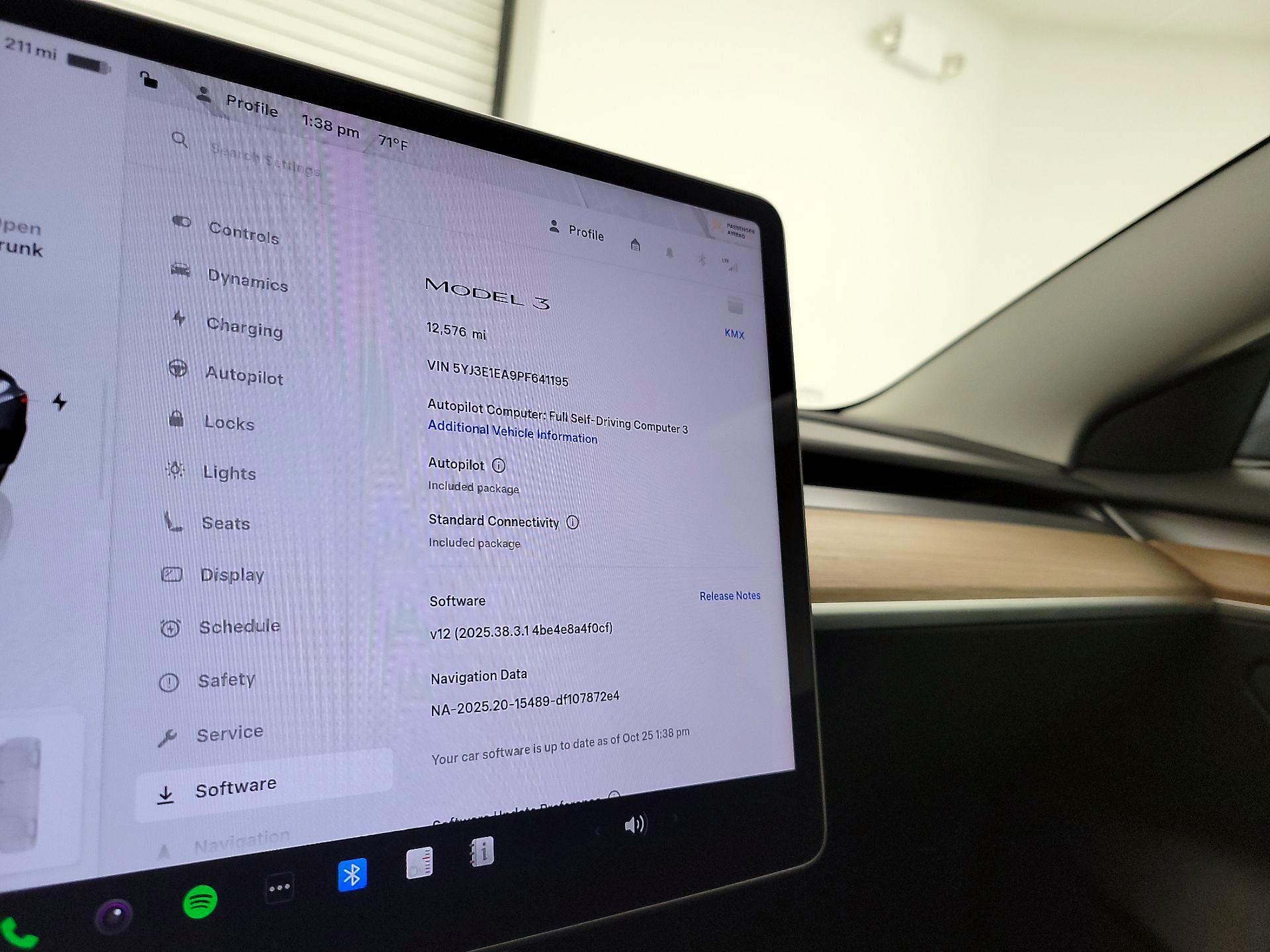 Thumbnail: 2023 Tesla Model 3 - 13