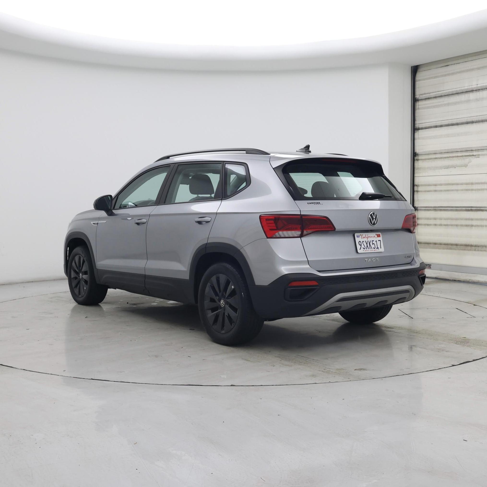 Thumbnail: 2022 Volkswagen Taos - 2