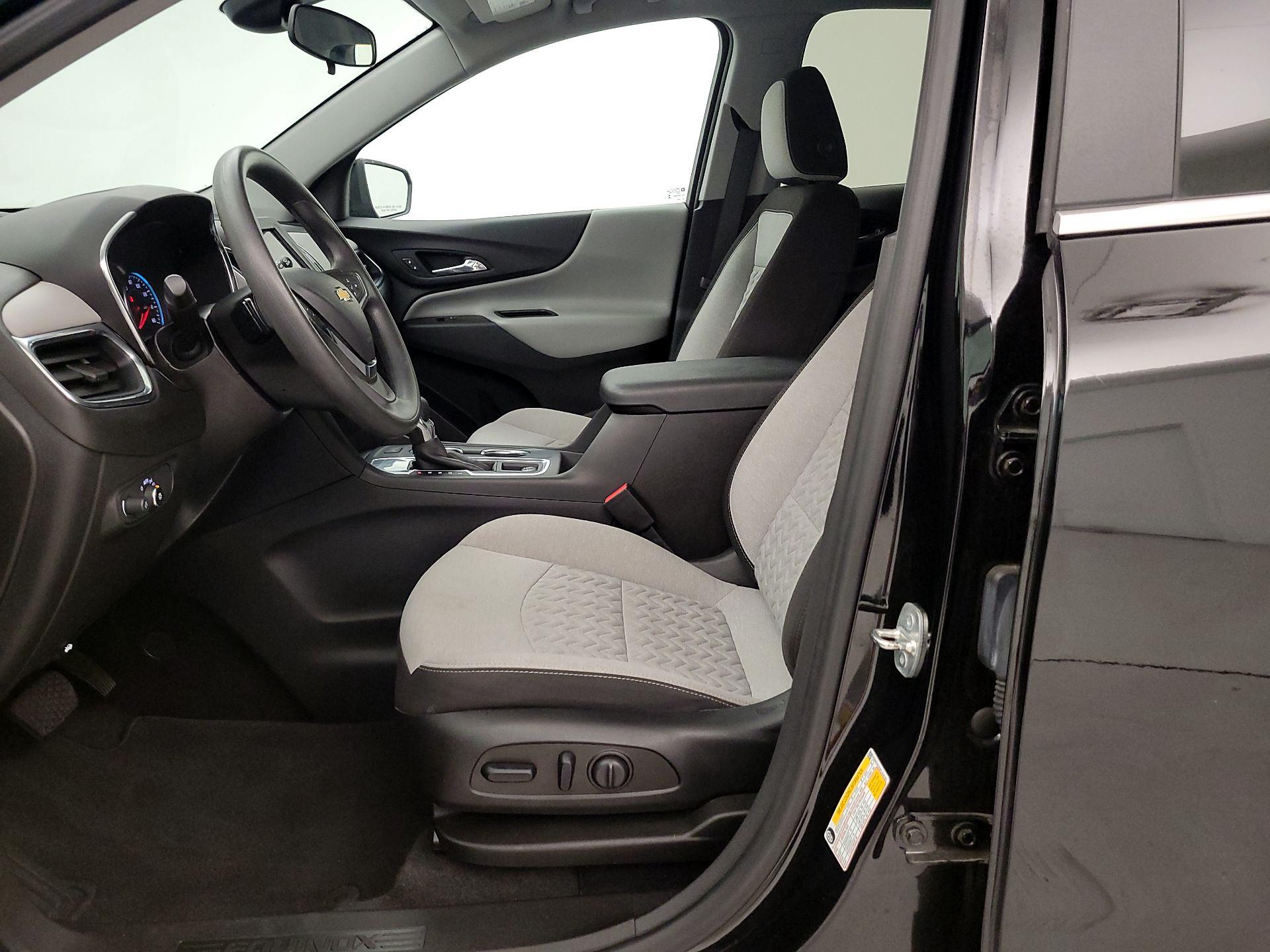 Thumbnail: 2023 Chevrolet Equinox - 11