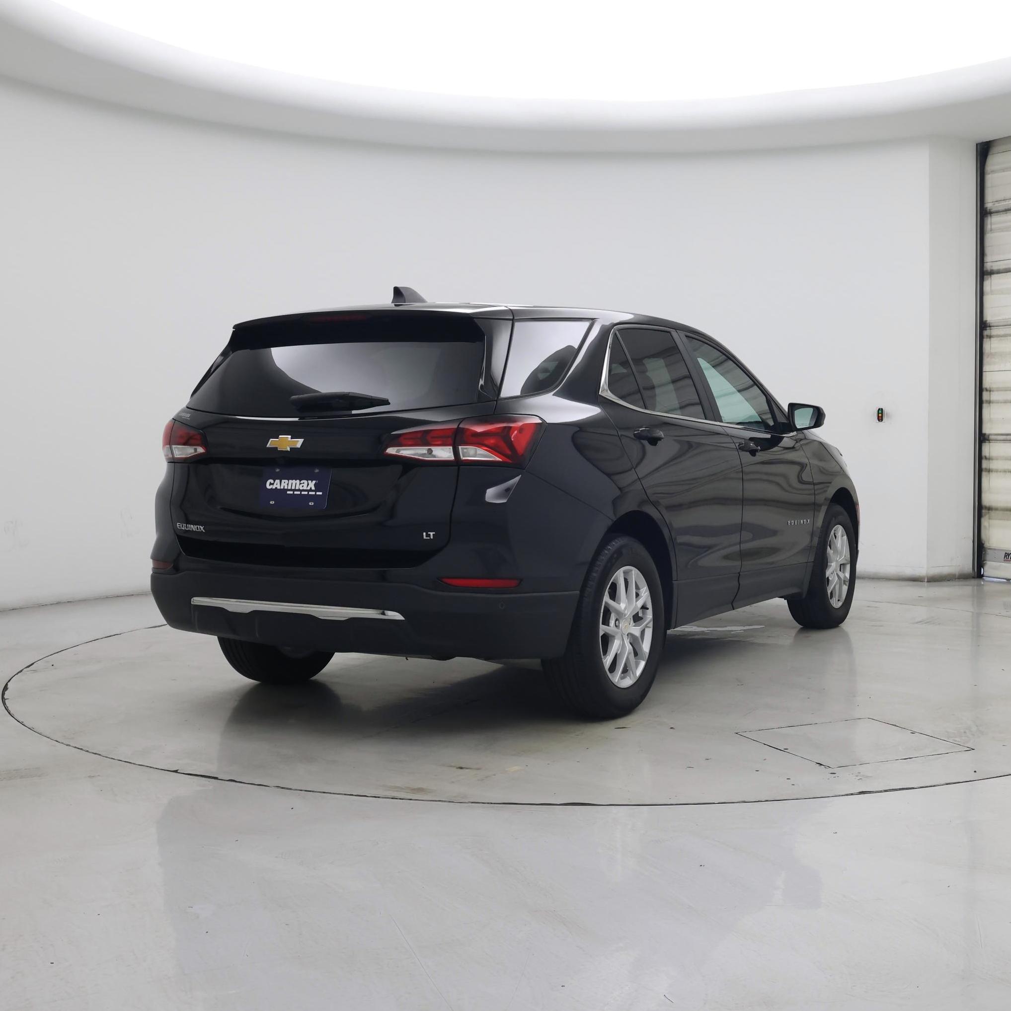 Thumbnail: 2023 Chevrolet Equinox - 8