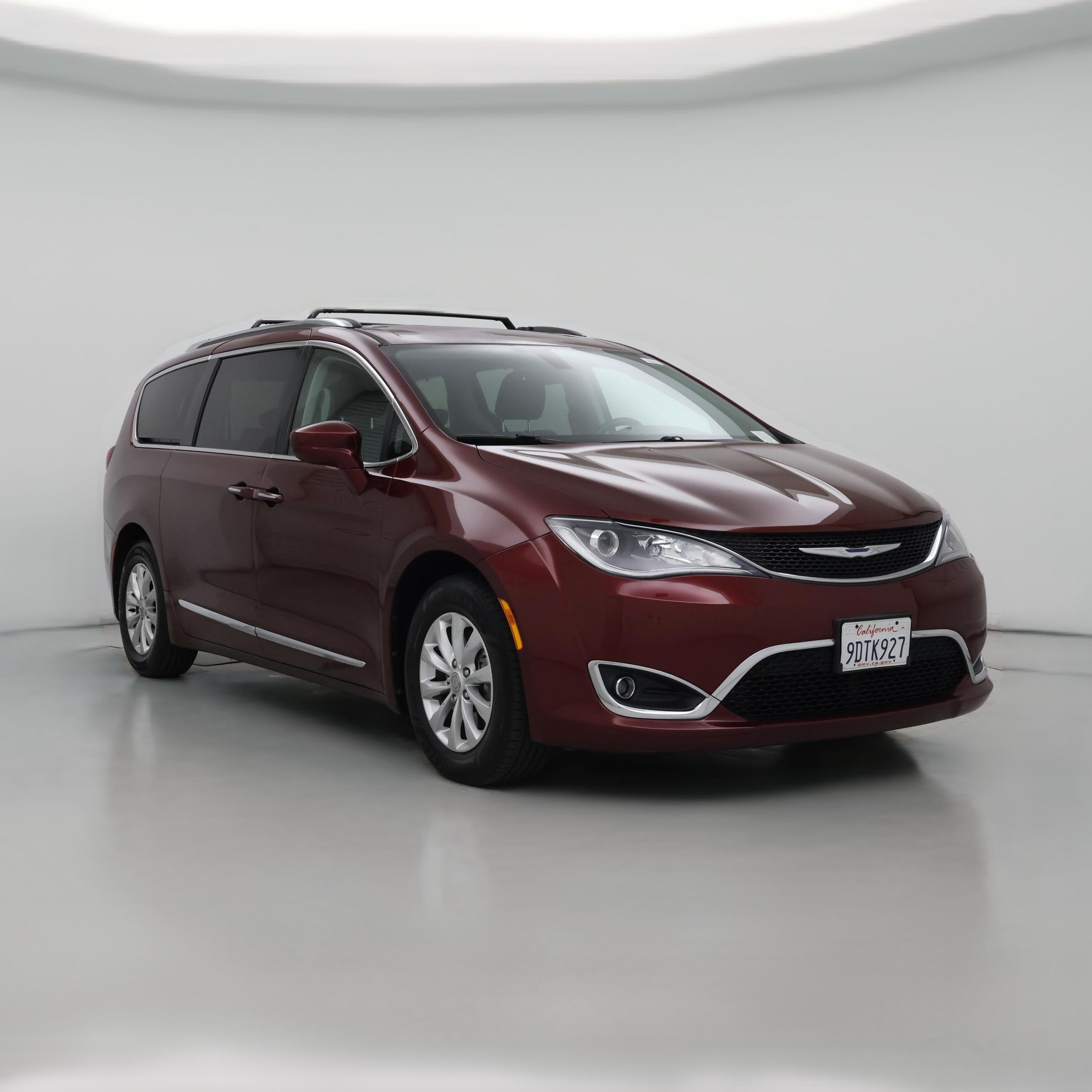 Thumbnail: 2018 Chrysler Pacifica - 1