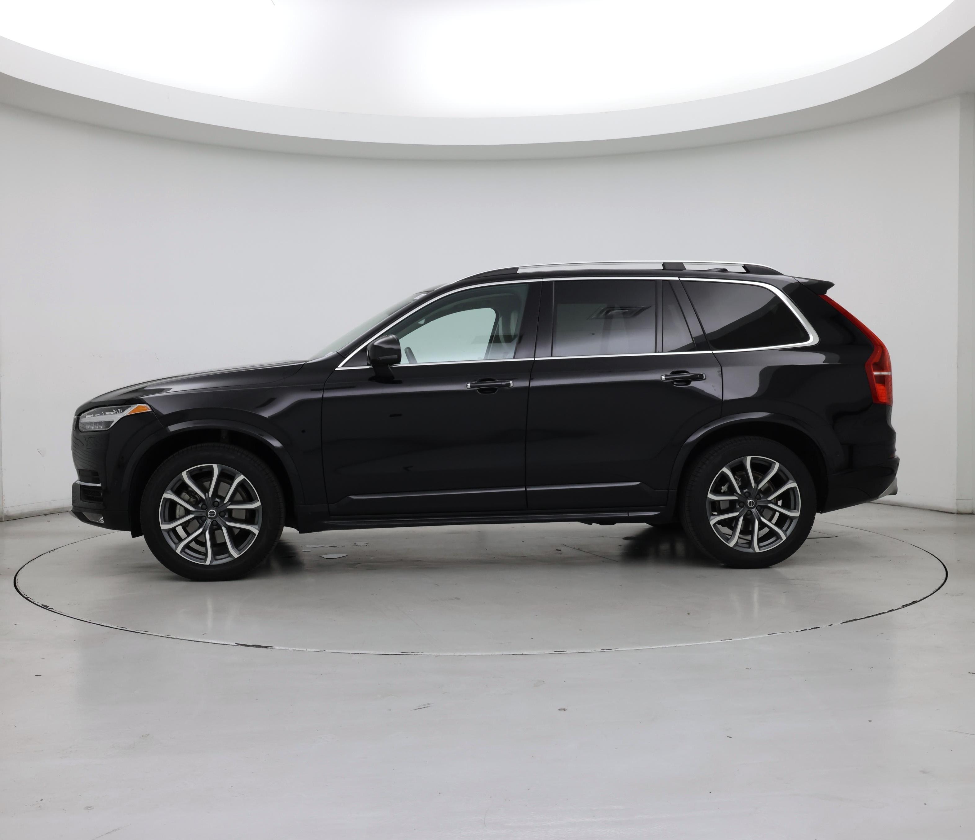 Thumbnail: 2019 Volvo XC90 - 3
