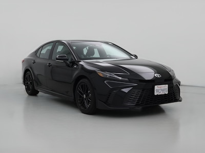 Black 2025 Toyota Camry SE
