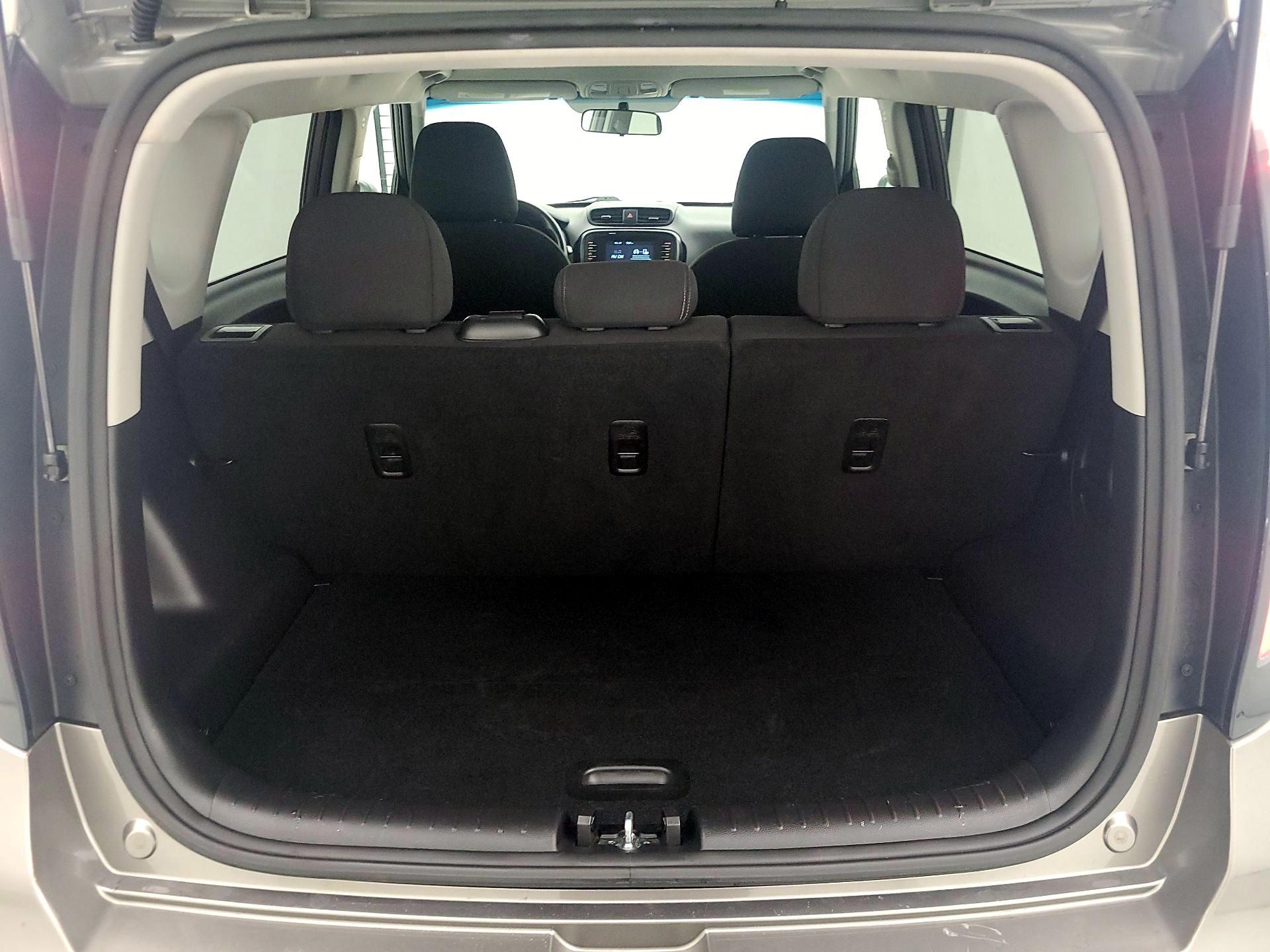 Thumbnail: 2018 Kia Soul - 20