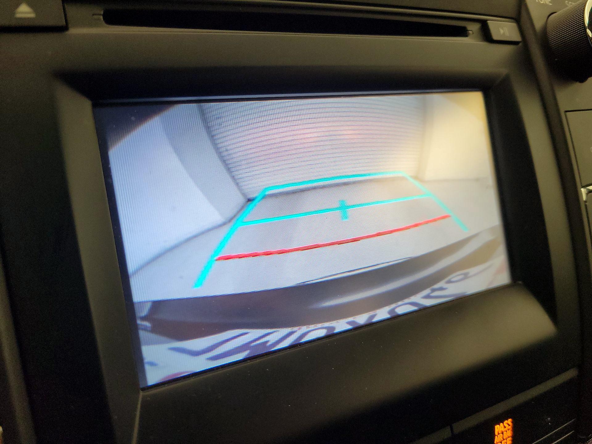 Thumbnail: 2015 Toyota Camry - 14