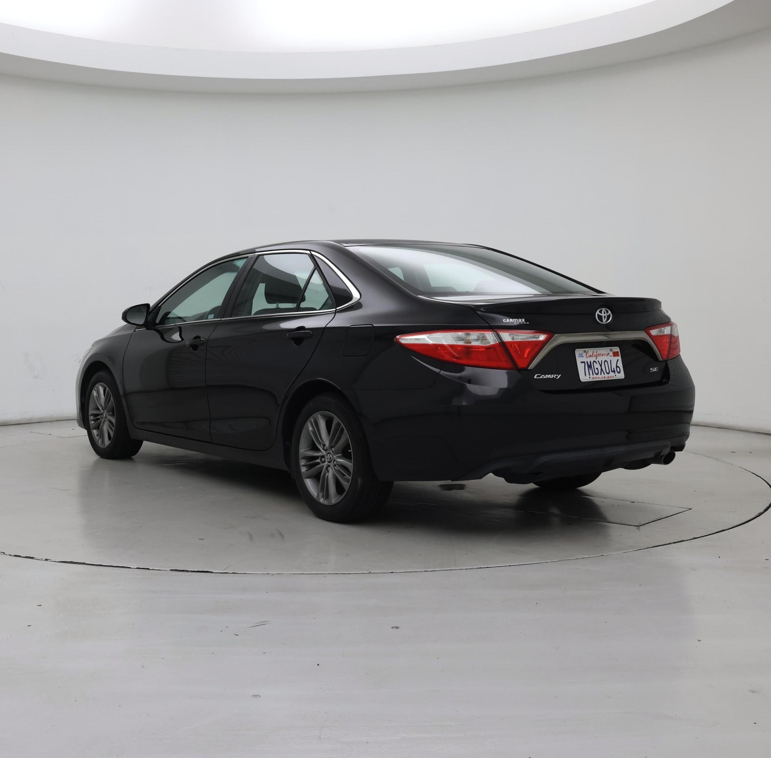 Thumbnail: 2015 Toyota Camry - 2
