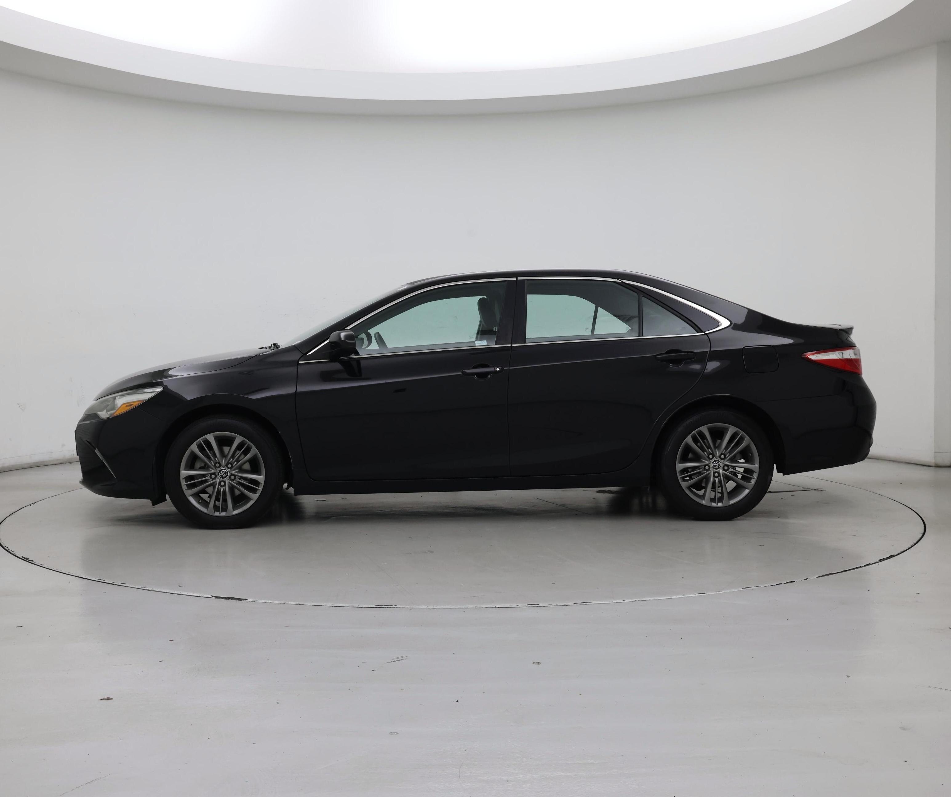 Thumbnail: 2015 Toyota Camry - 3