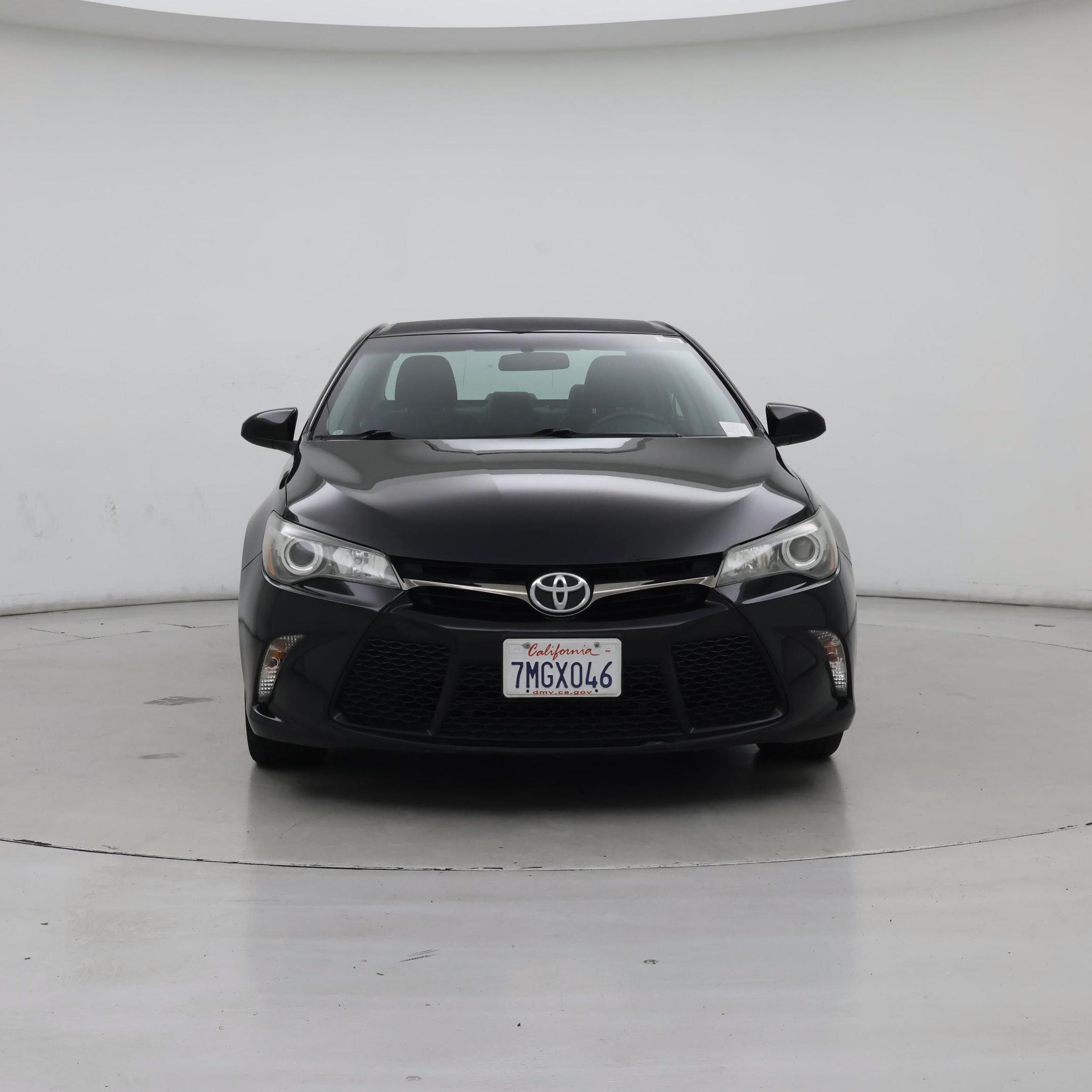 Thumbnail: 2015 Toyota Camry - 5