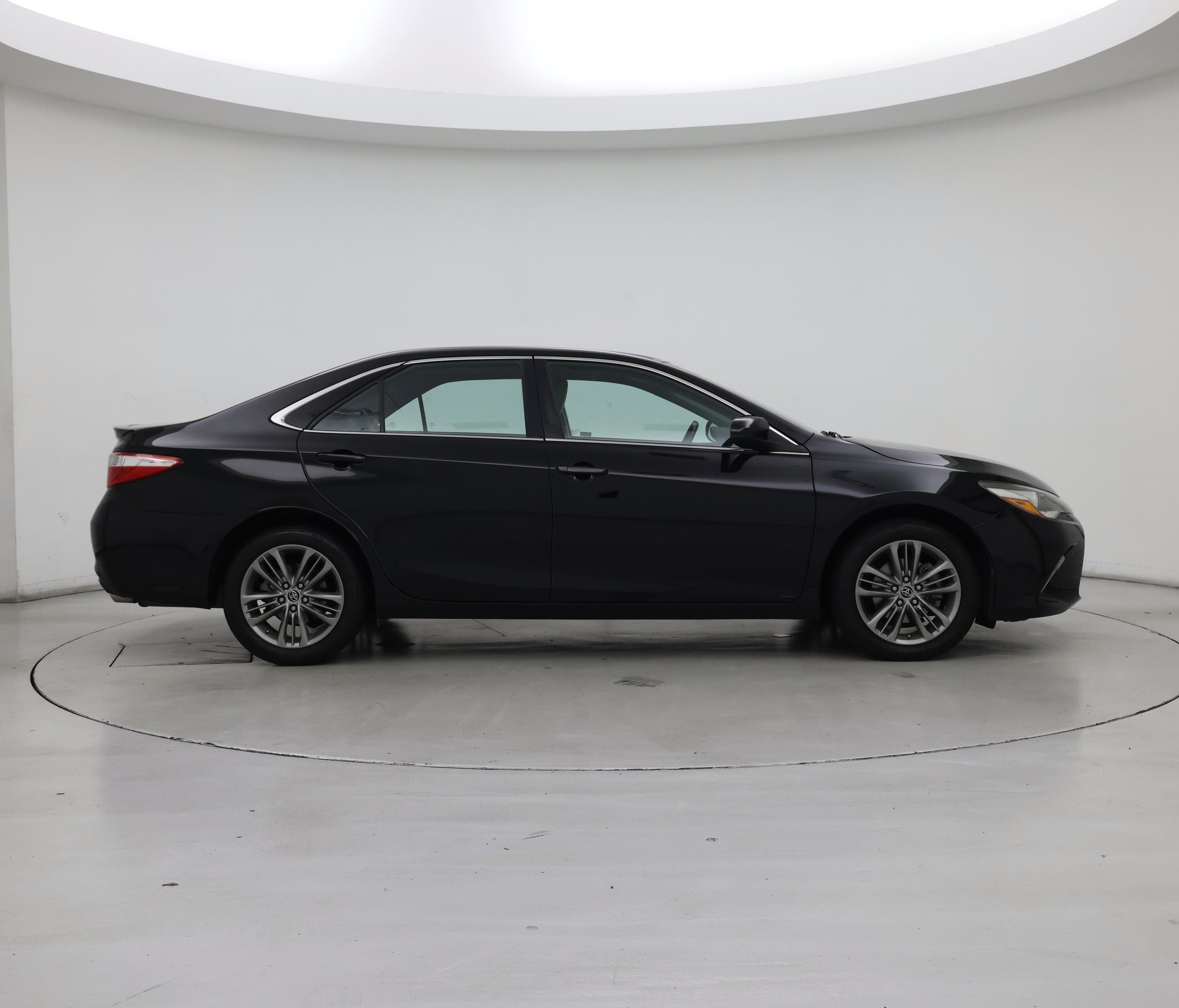 Thumbnail: 2015 Toyota Camry - 7