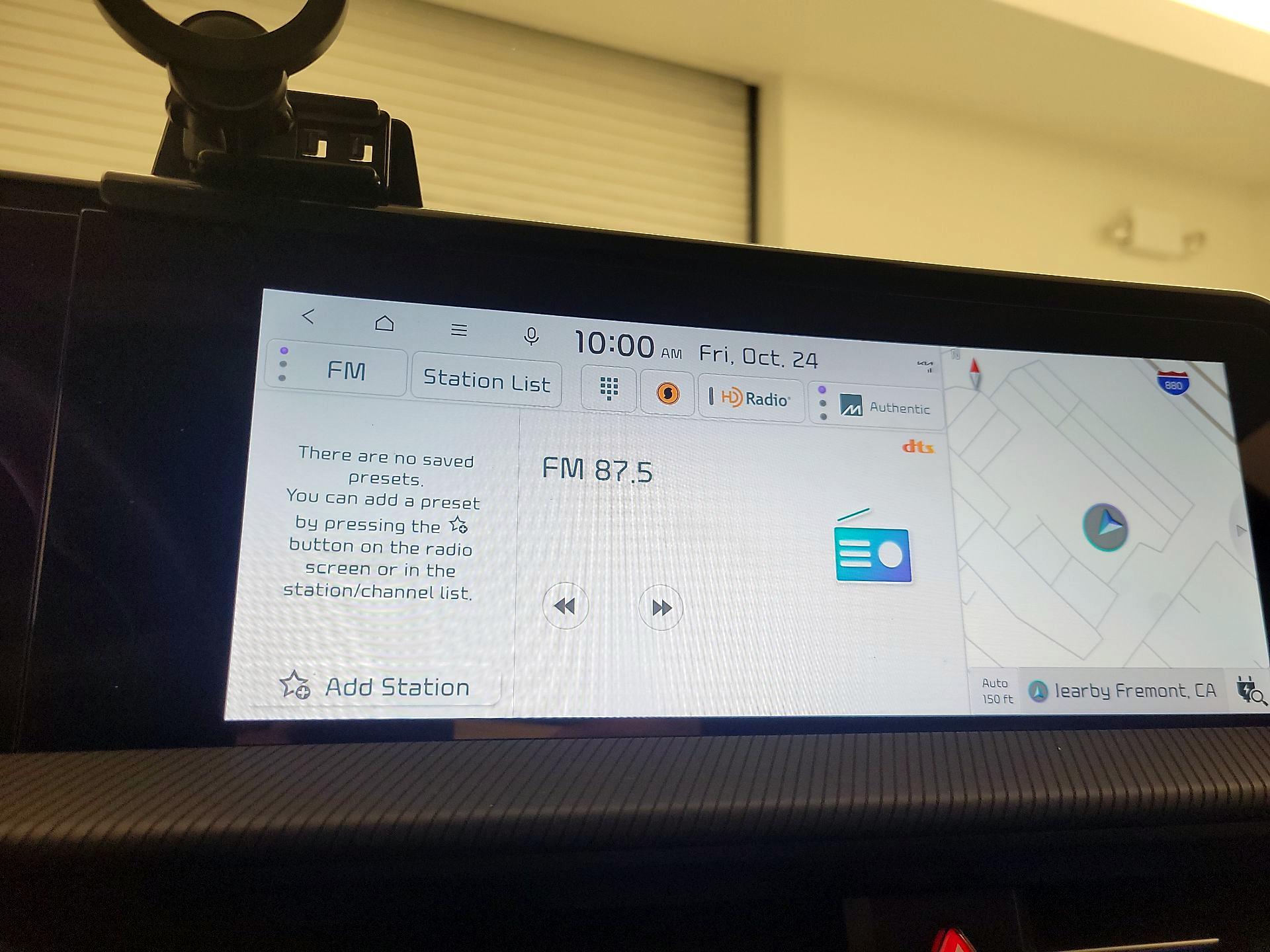 Thumbnail: 2023 Kia EV6 - 16