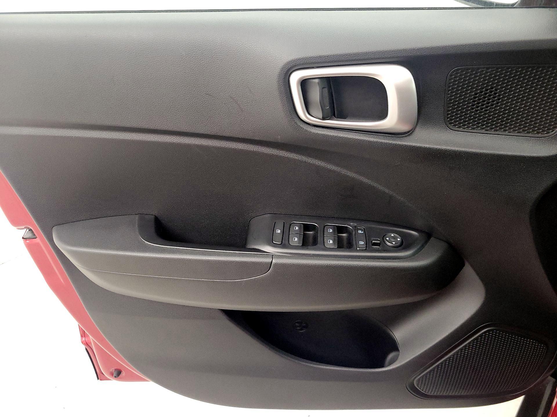 Thumbnail: 2020 Hyundai Venue - 12