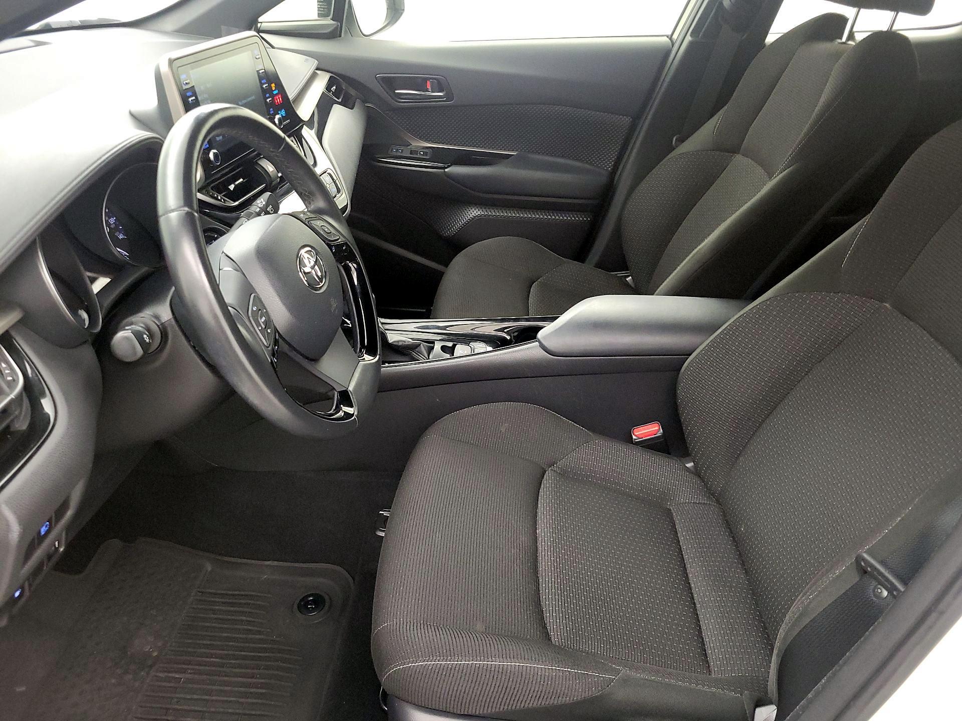 Thumbnail: 2019 Toyota C-HR - 11