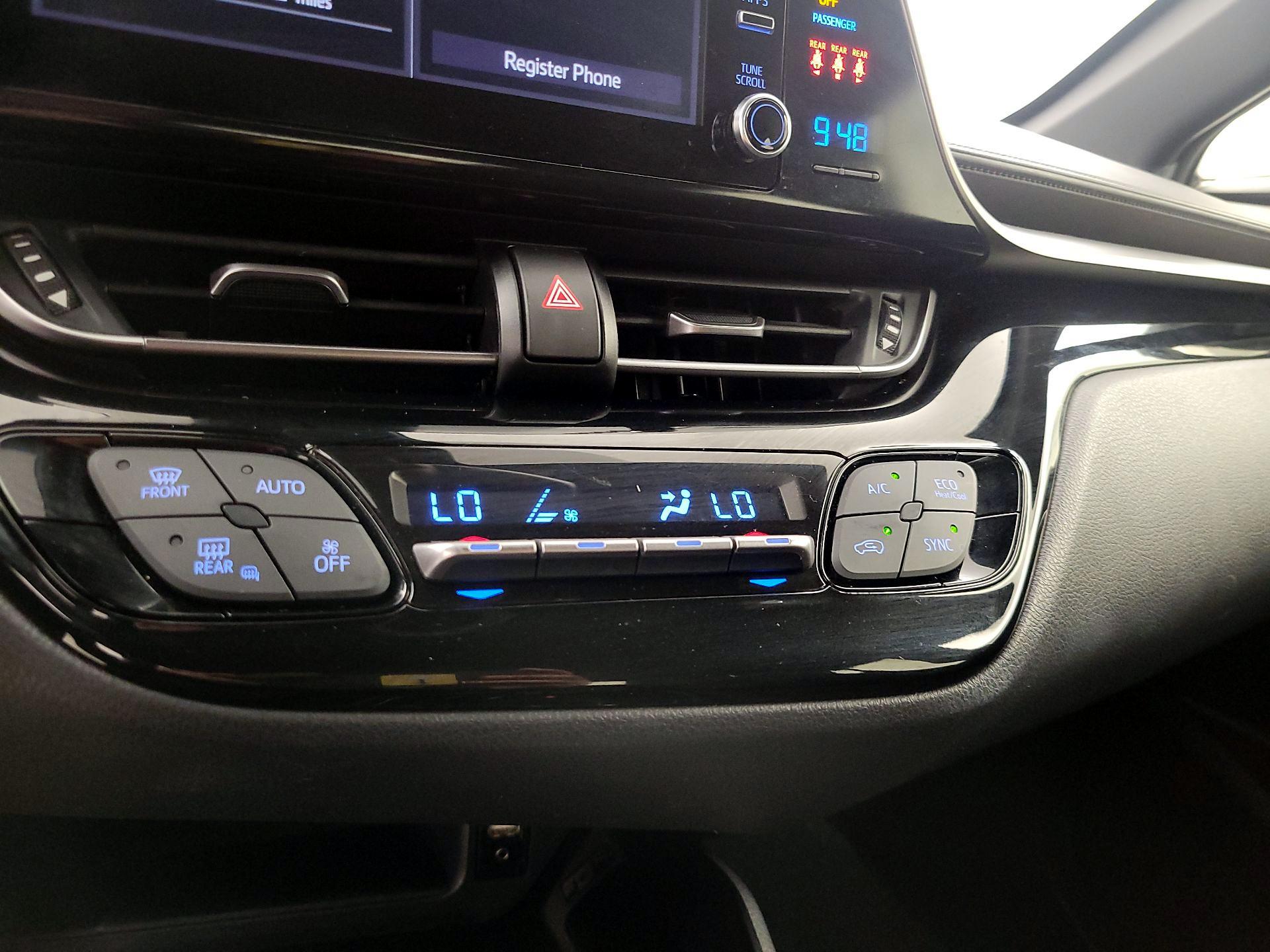 Thumbnail: 2019 Toyota C-HR - 16