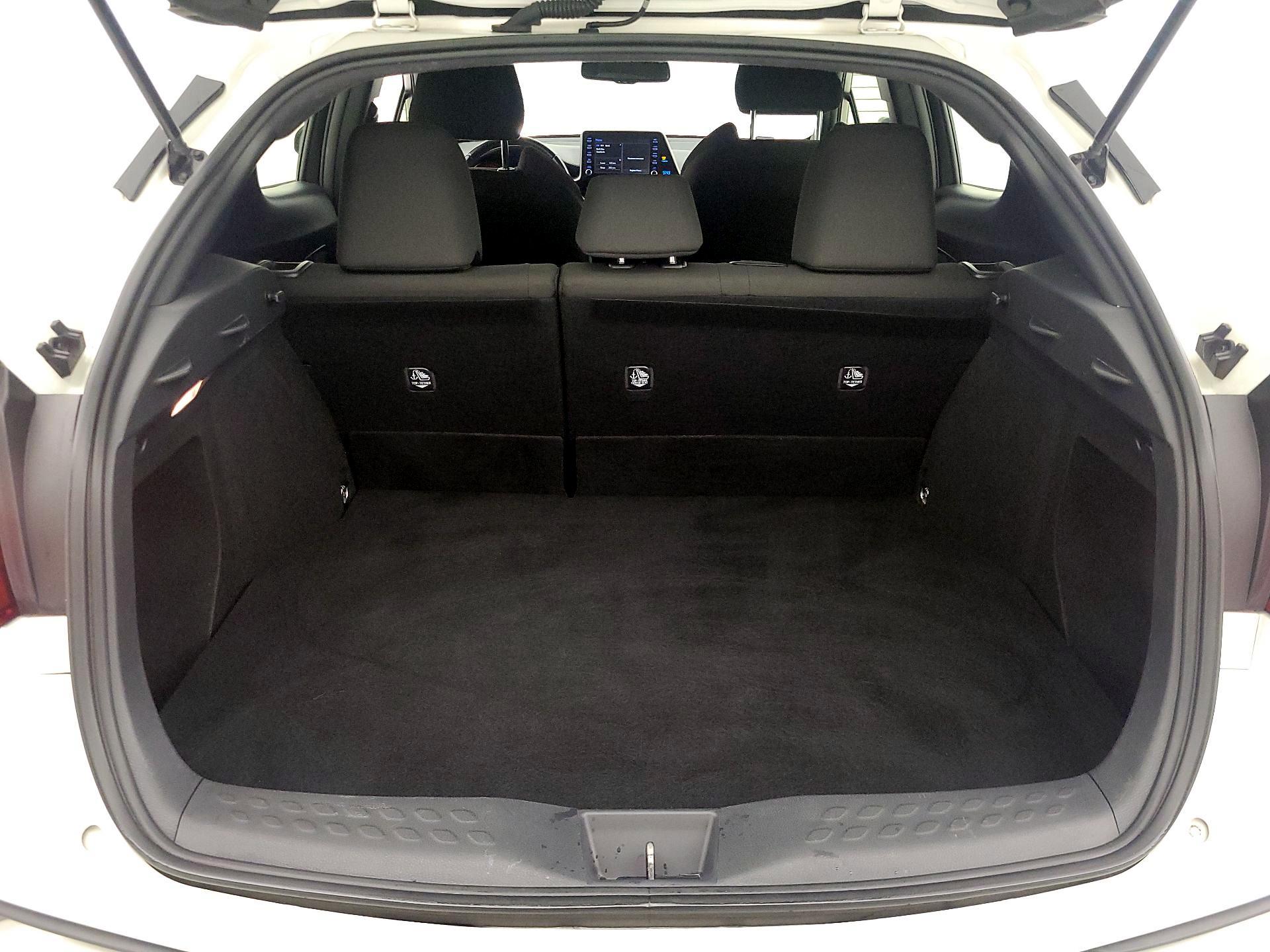 Thumbnail: 2019 Toyota C-HR - 20