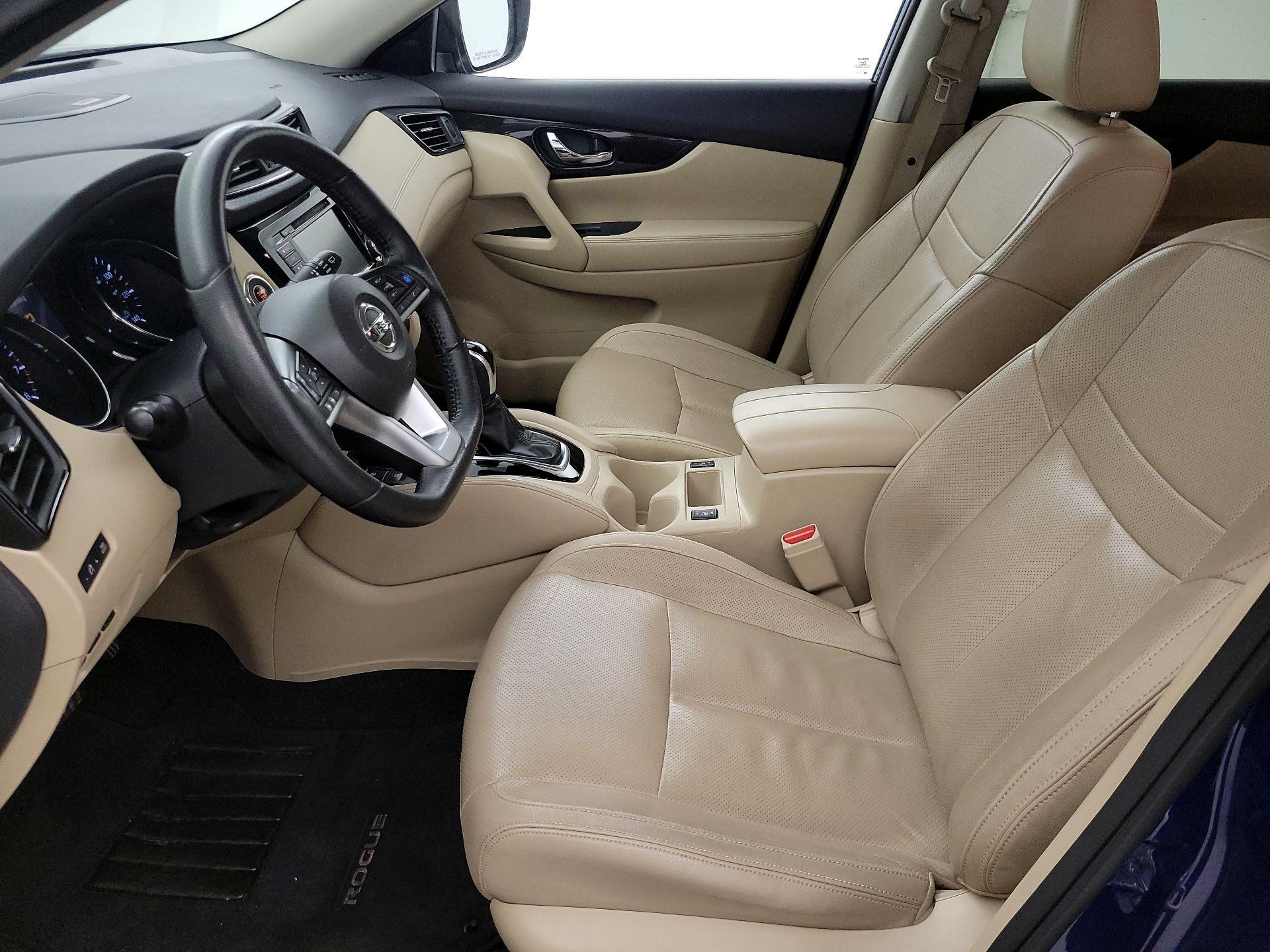 Thumbnail: 2019 Nissan Rogue - 11