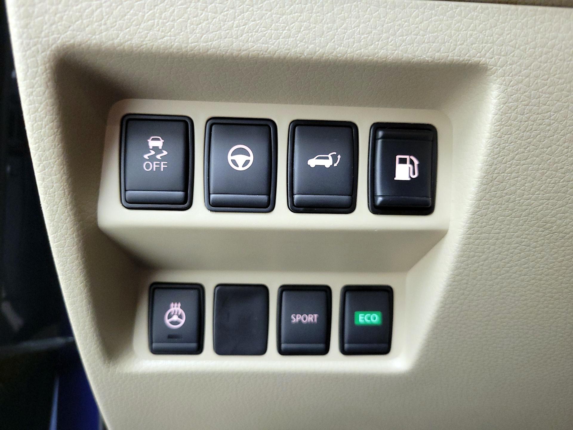 Thumbnail: 2019 Nissan Rogue - 13