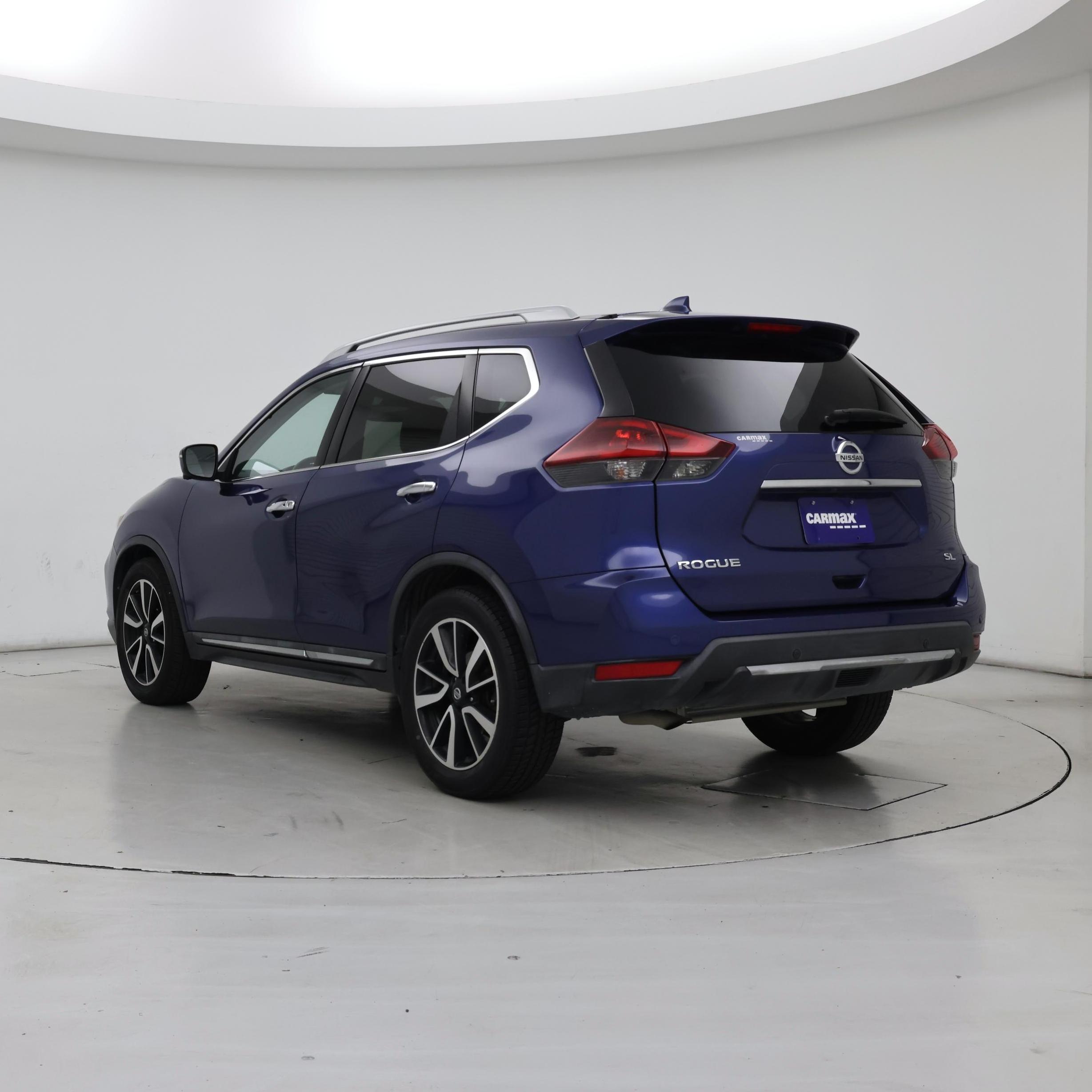 Thumbnail: 2019 Nissan Rogue - 2