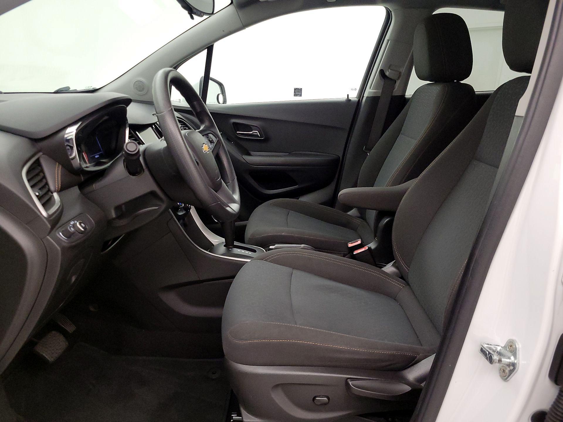 Thumbnail: 2020 Chevrolet Trax - 11