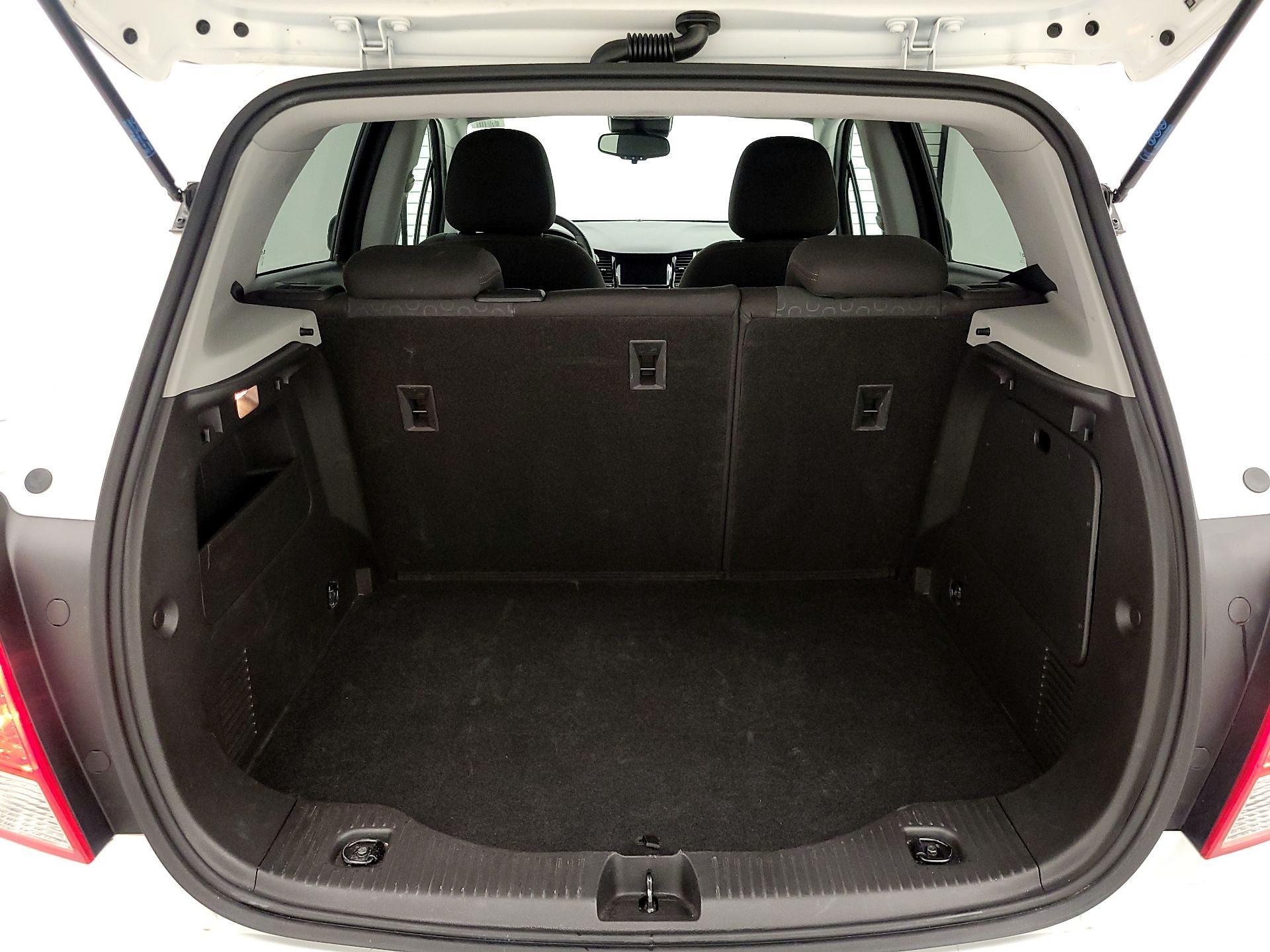 Thumbnail: 2020 Chevrolet Trax - 20