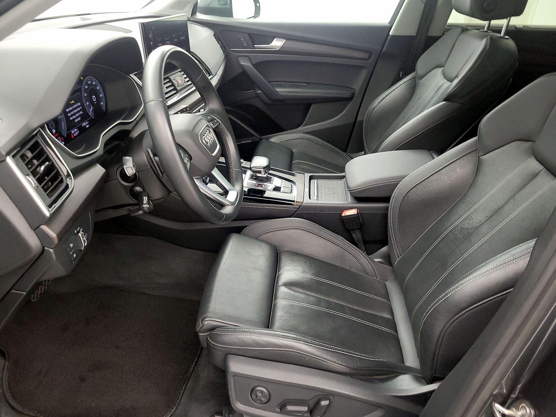 Thumbnail: 2021 Audi Q5 - 11