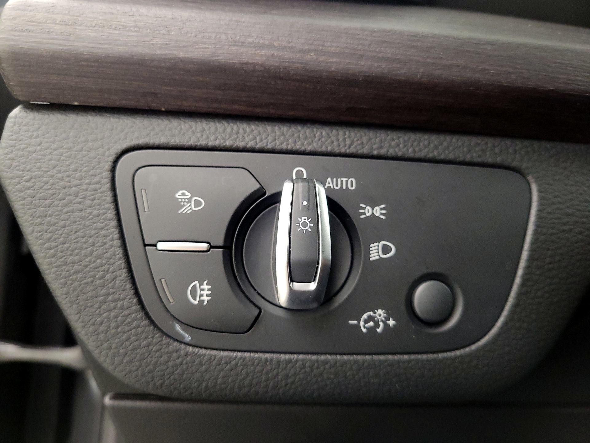 Thumbnail: 2021 Audi Q5 - 13