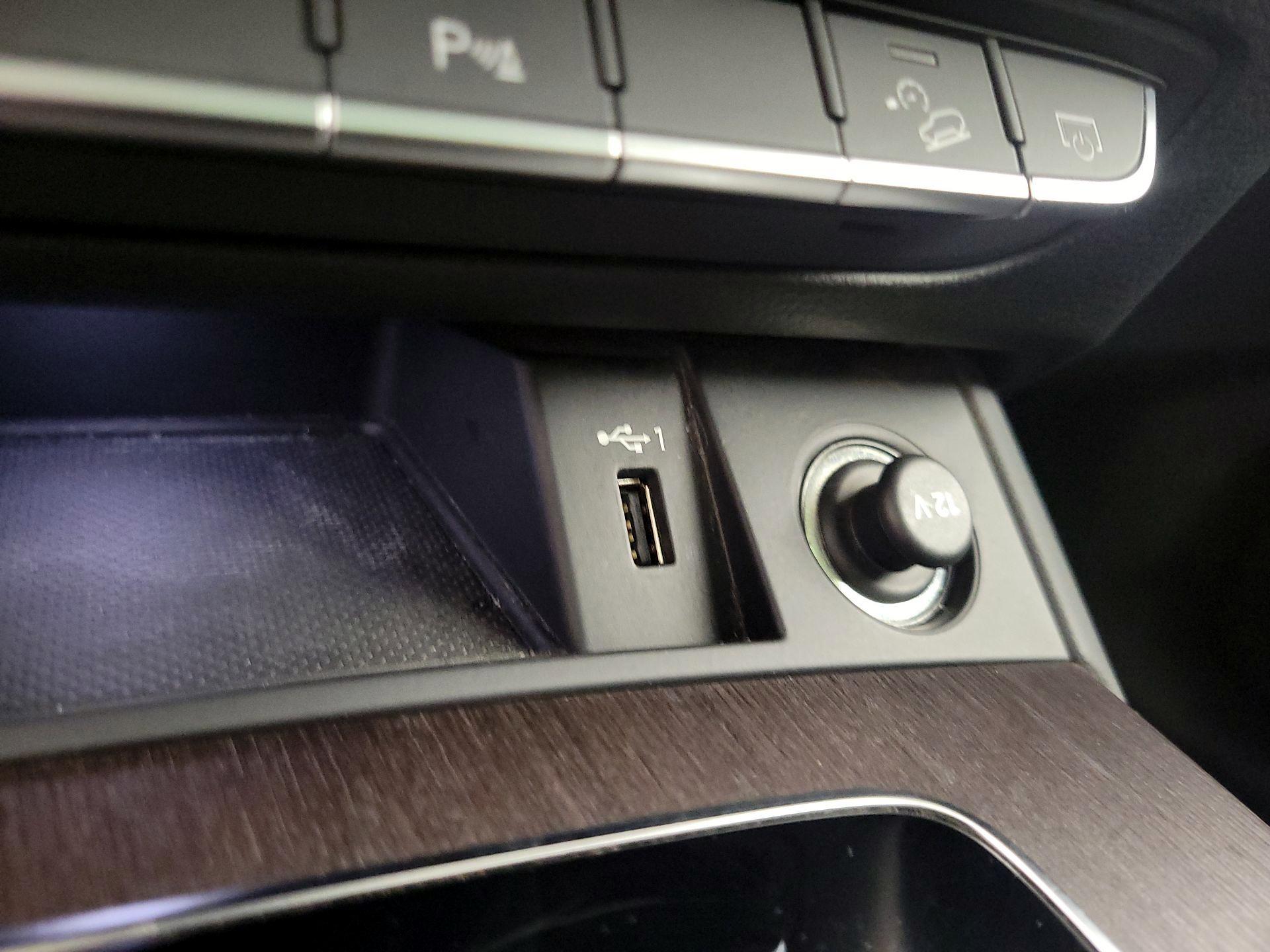 Thumbnail: 2021 Audi Q5 - 19