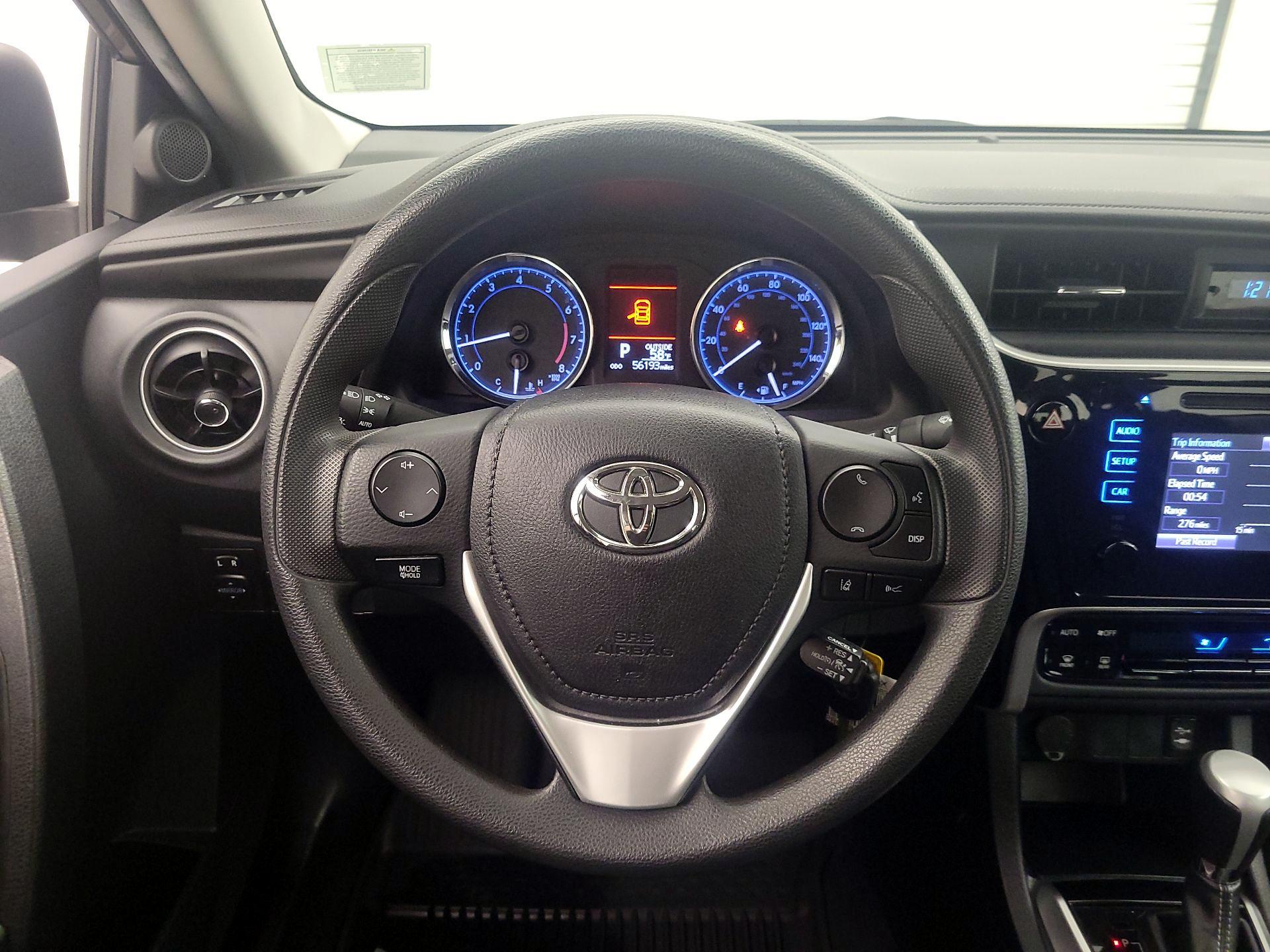 Thumbnail: 2018 Toyota Corolla - 10