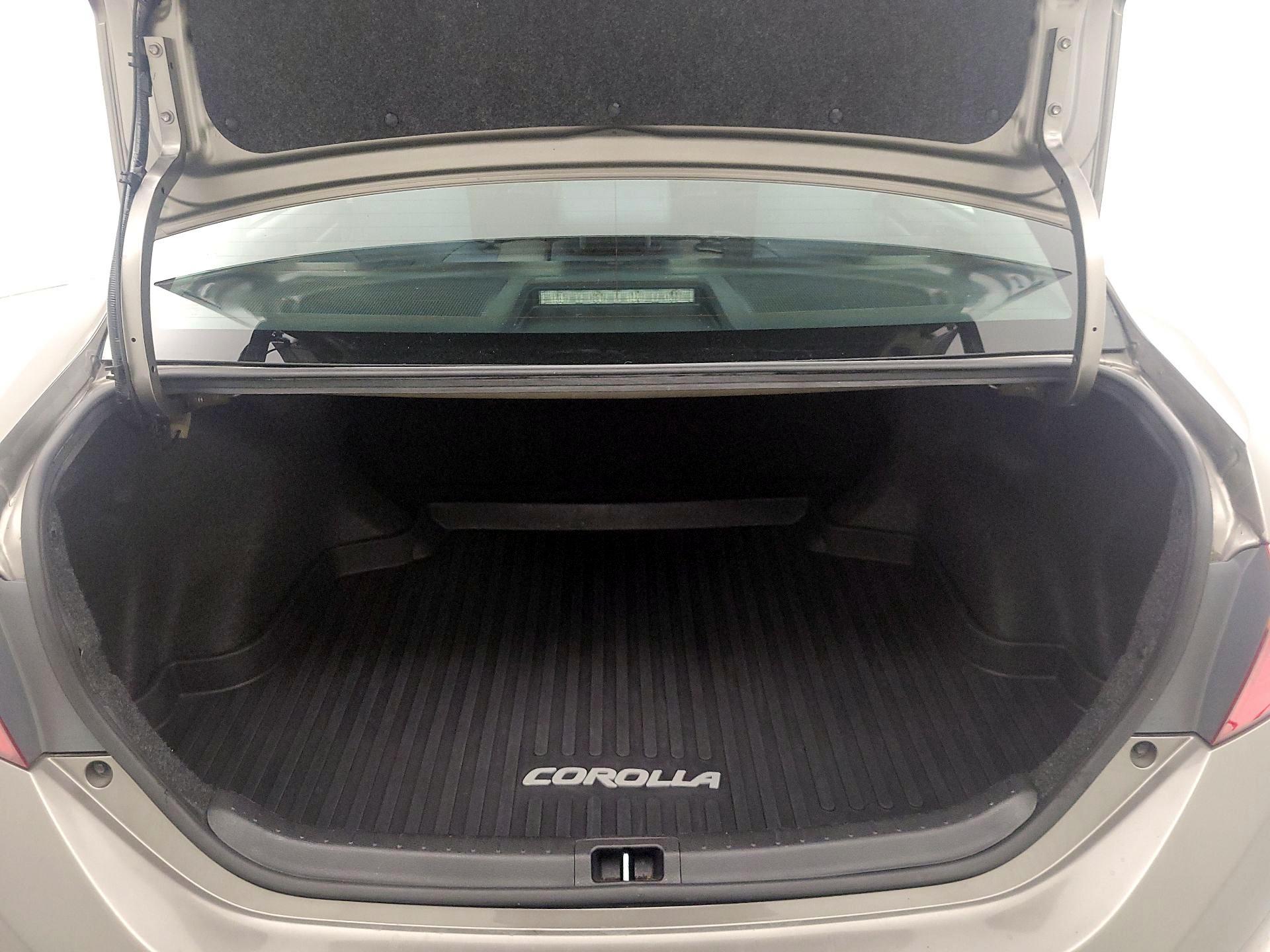 Thumbnail: 2018 Toyota Corolla - 20