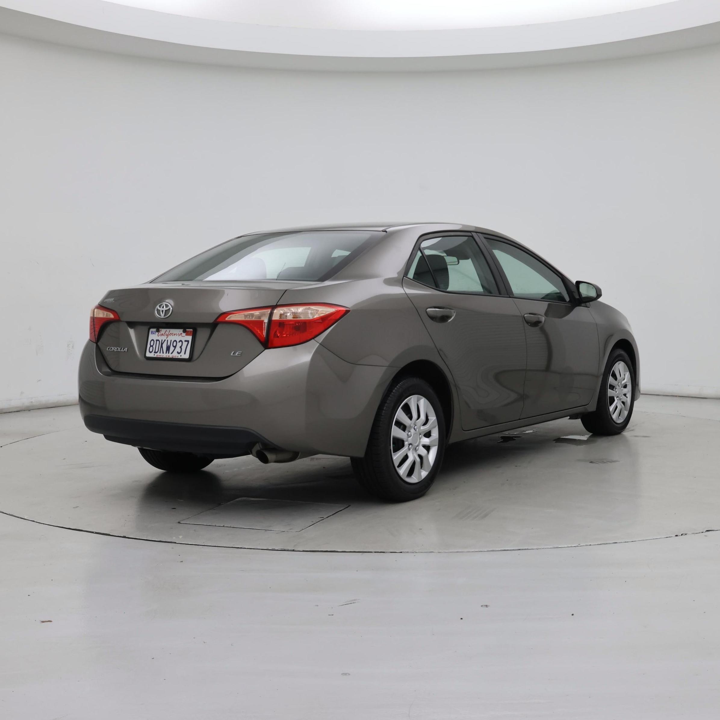 Thumbnail: 2018 Toyota Corolla - 8