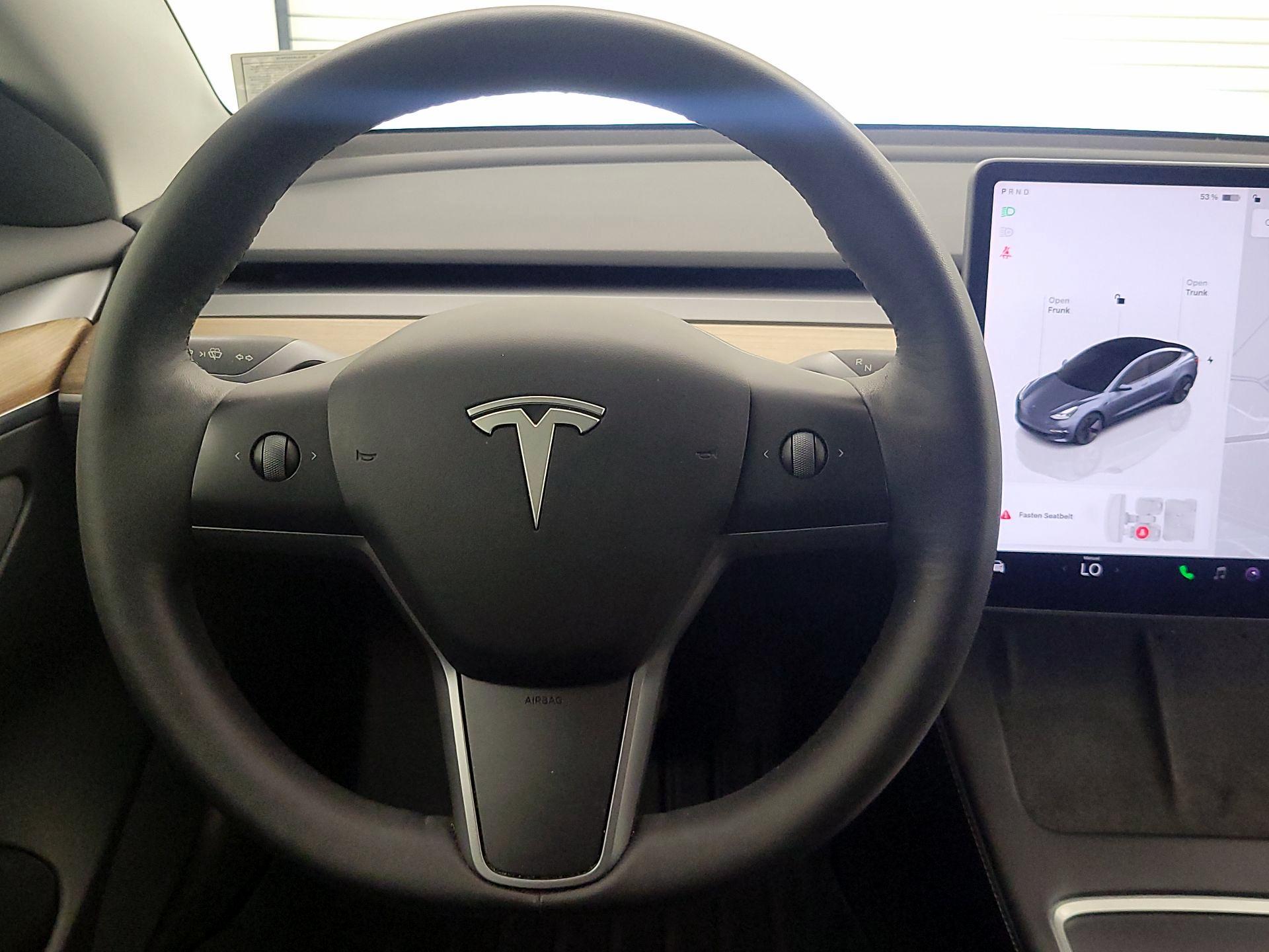 Thumbnail: 2023 Tesla Model 3 - 10