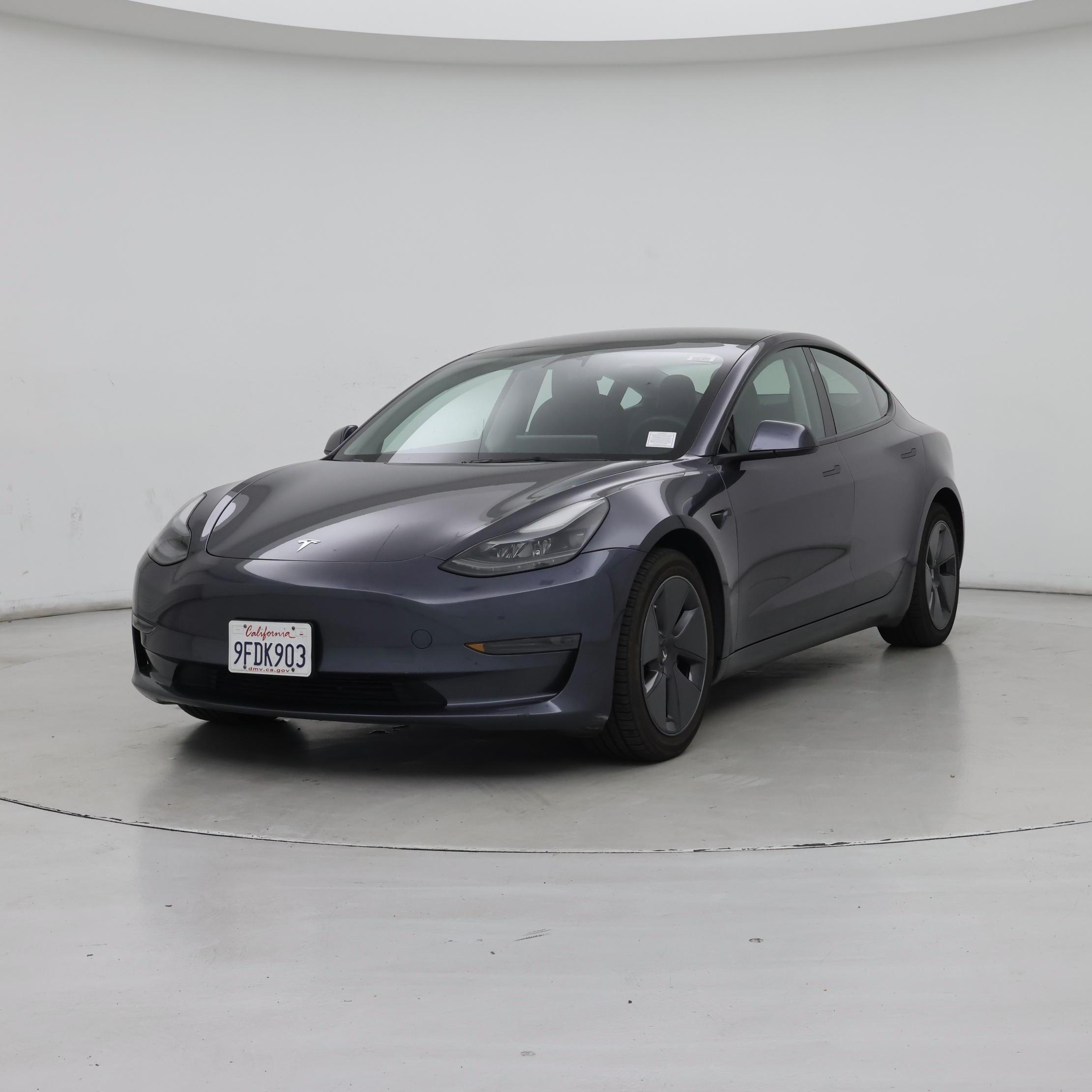 Thumbnail: 2023 Tesla Model 3 - 4
