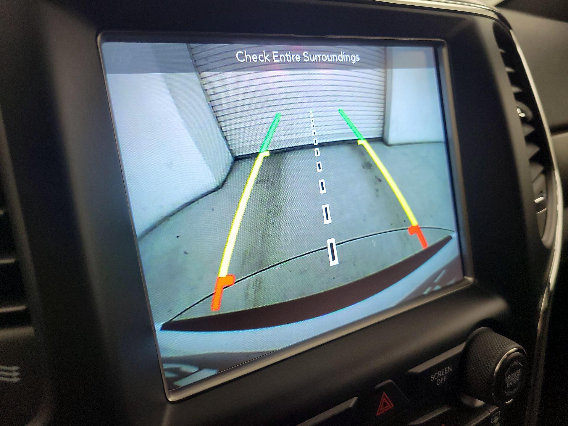 Thumbnail: 2018 Jeep Grand Cherokee - 15