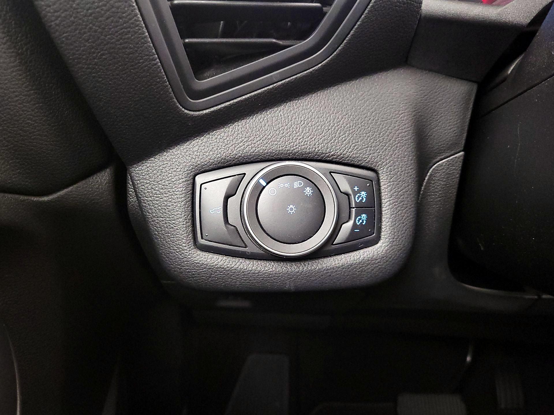 Thumbnail: 2019 Ford Escape - 13