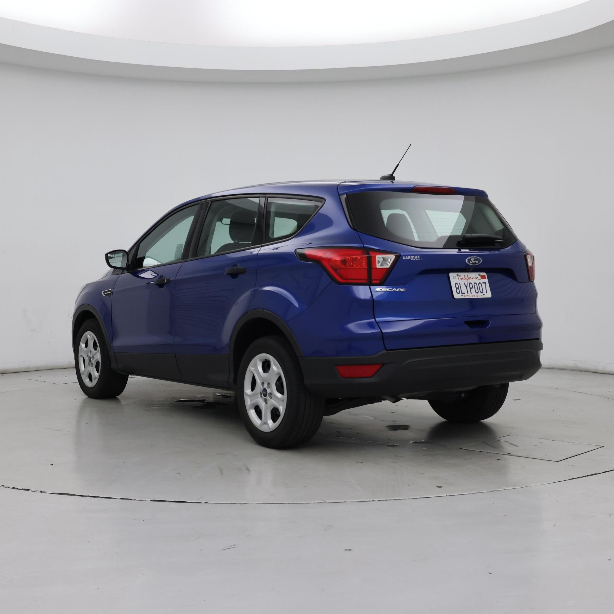 Thumbnail: 2019 Ford Escape - 2