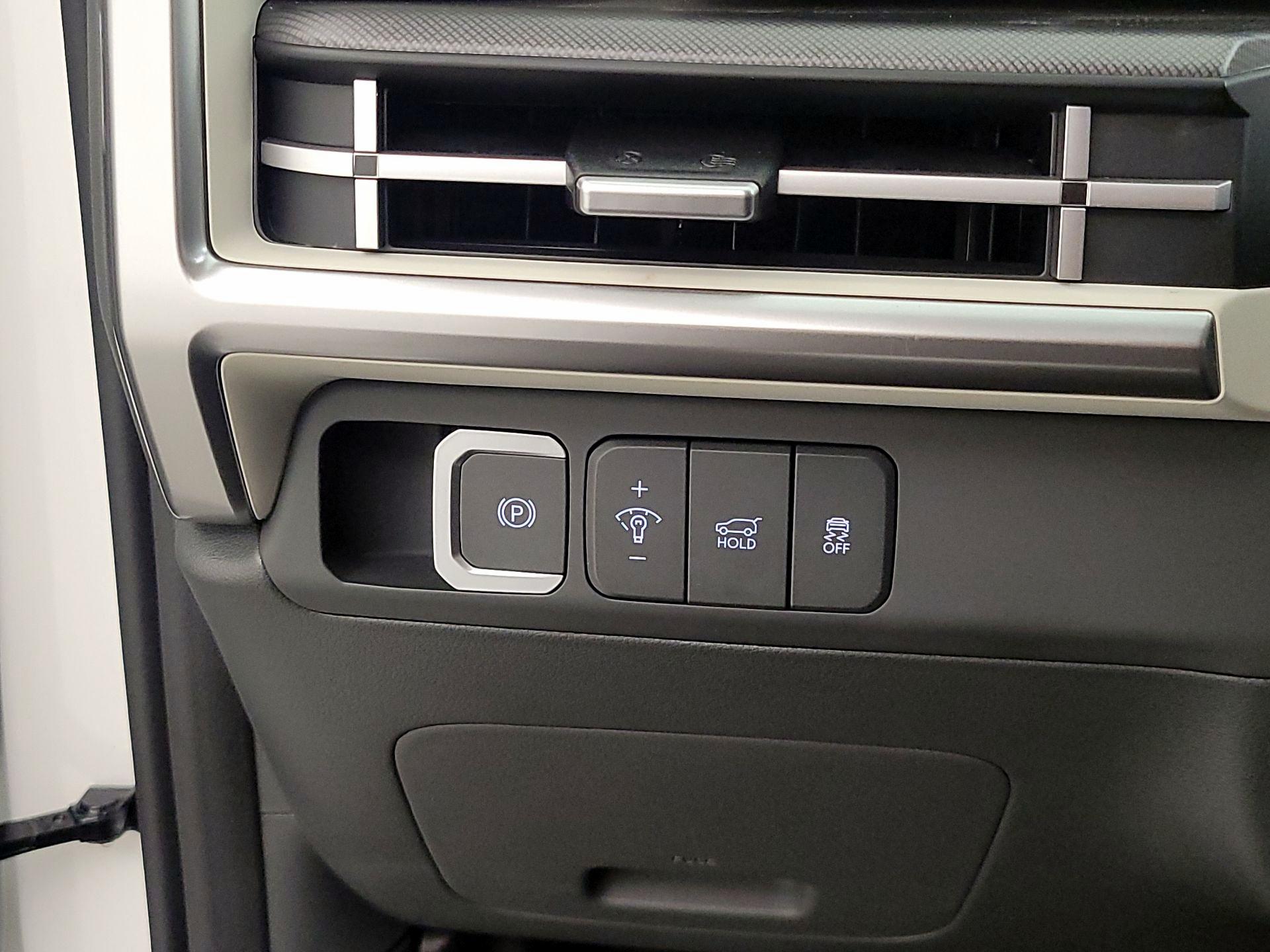 Thumbnail: 2024 Hyundai Santa Fe - 13