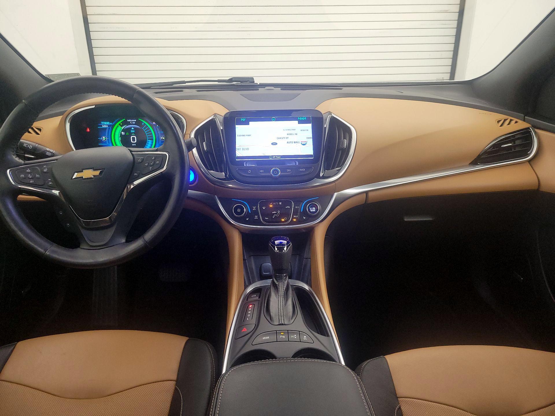 Thumbnail: 2017 Chevrolet Volt - 9