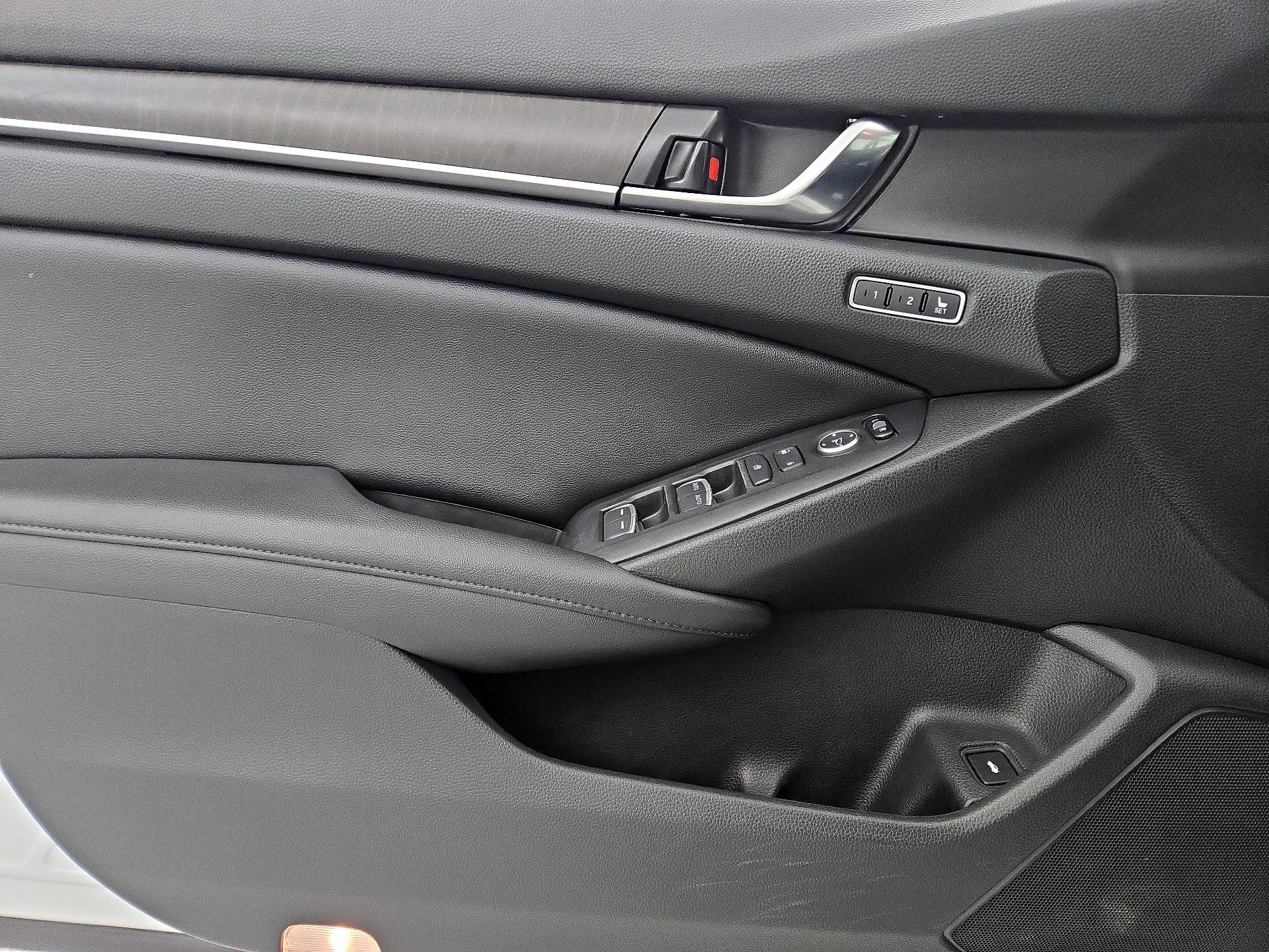 Thumbnail: 2021 Honda Accord - 12