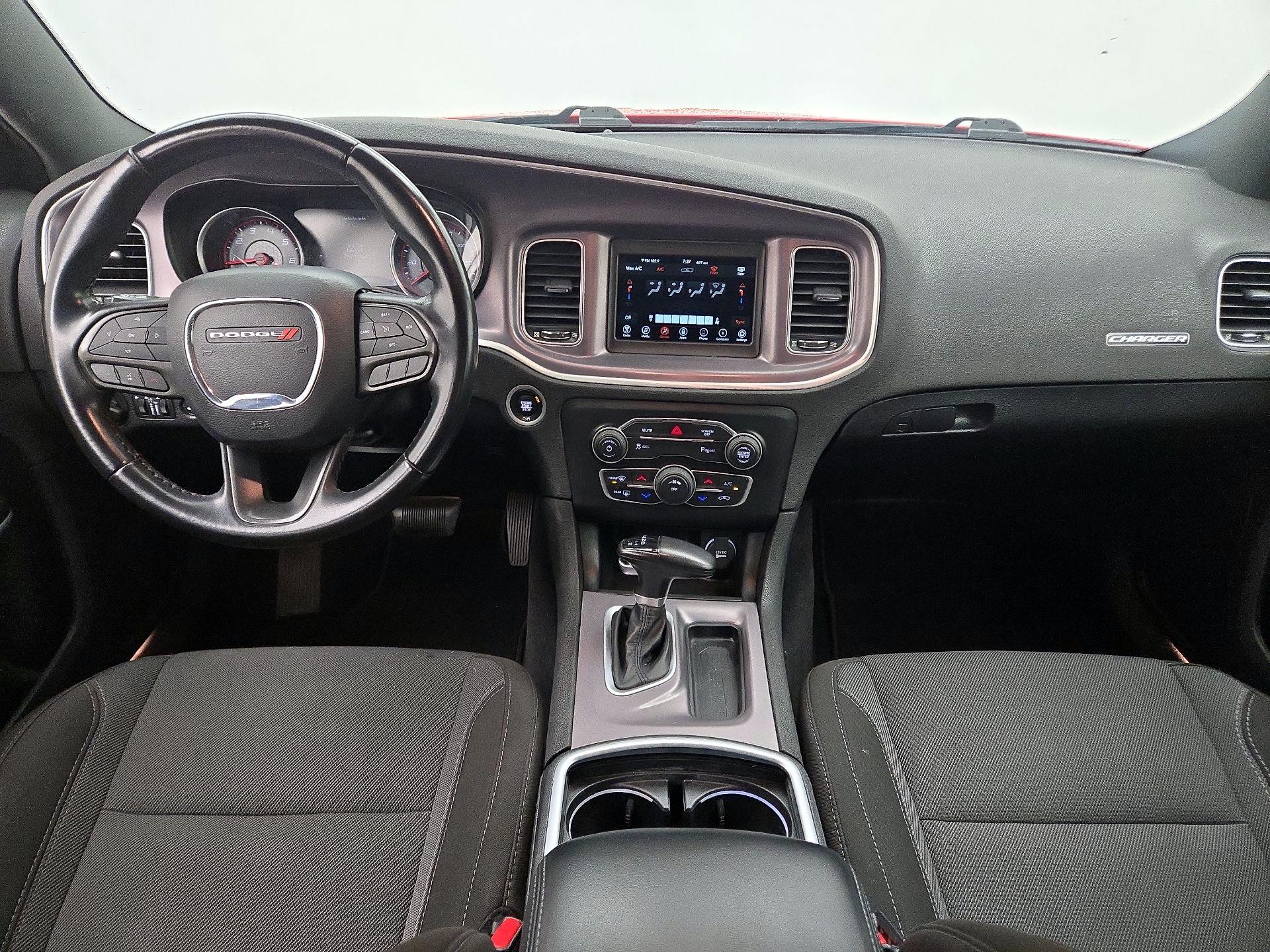 Thumbnail: 2022 Dodge Charger - 9