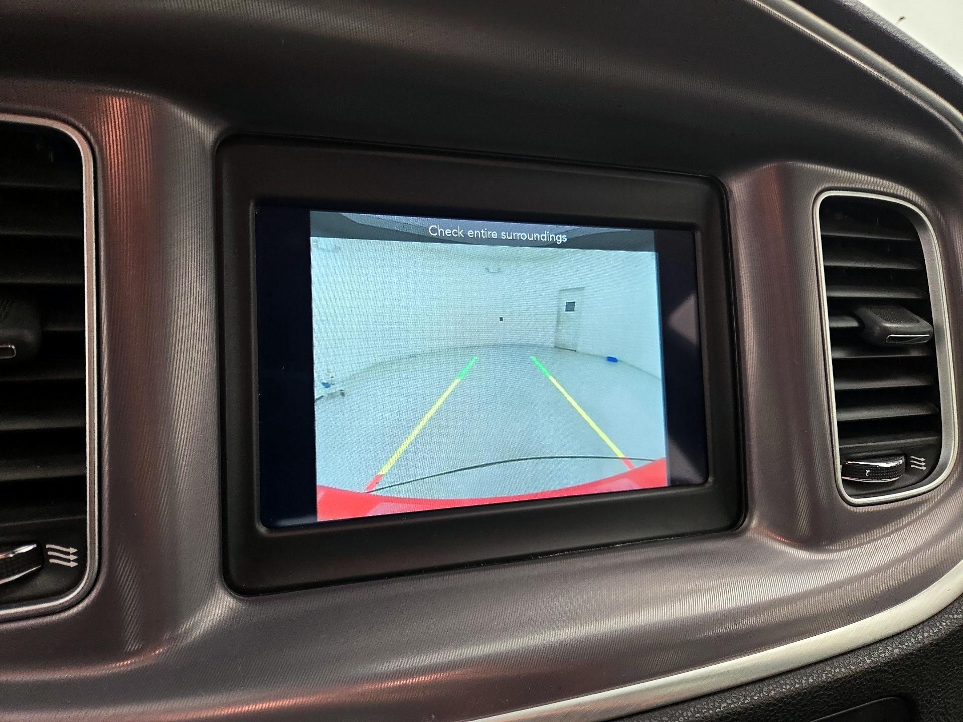 Thumbnail: 2022 Dodge Charger - 14