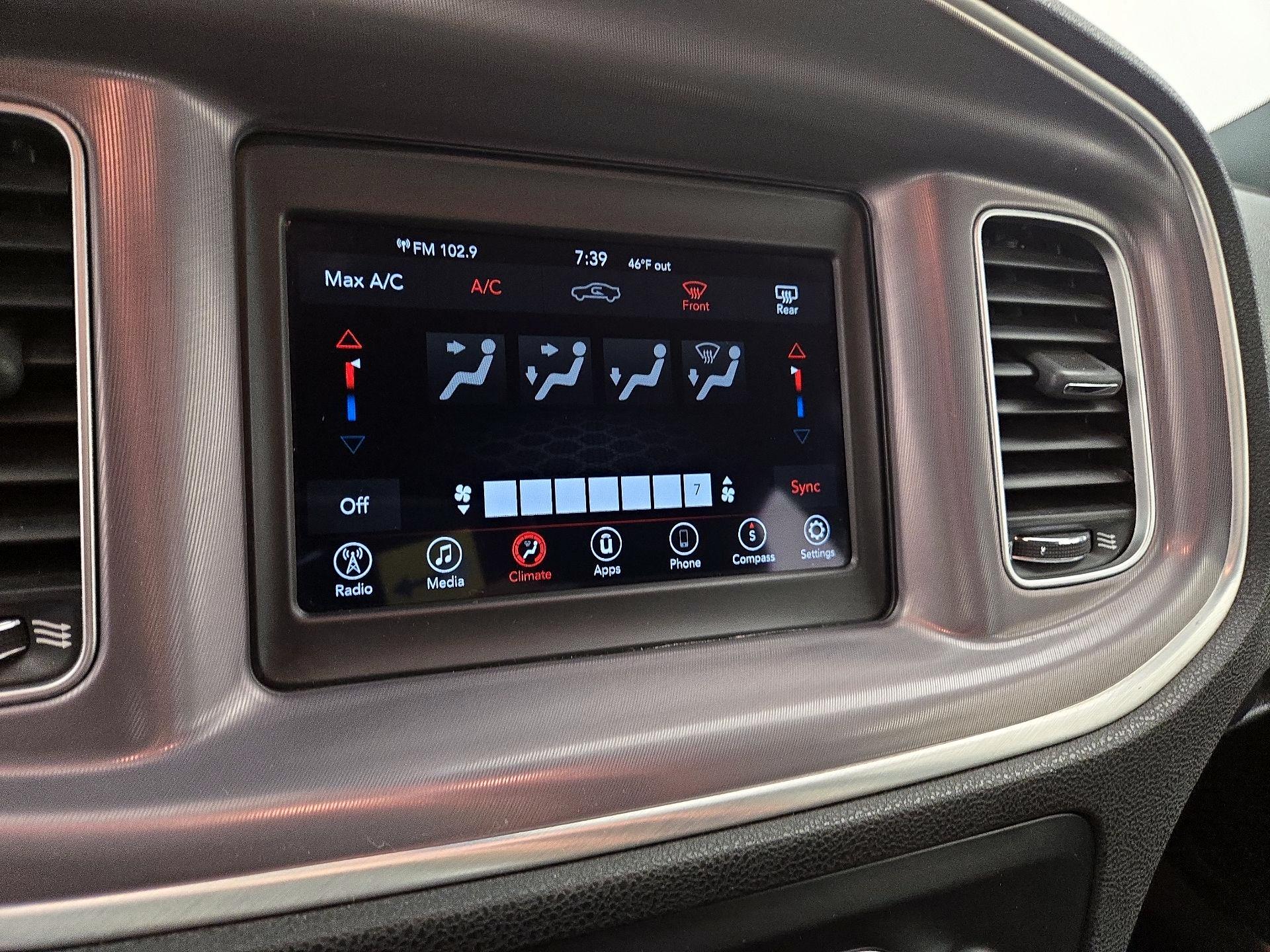 Thumbnail: 2022 Dodge Charger - 15