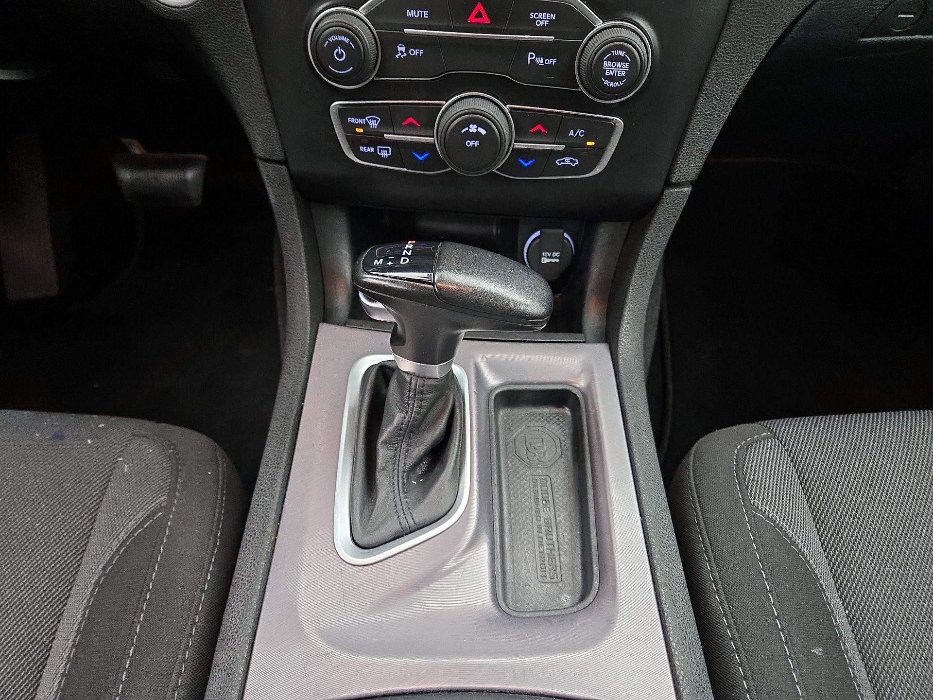 Thumbnail: 2022 Dodge Charger - 17