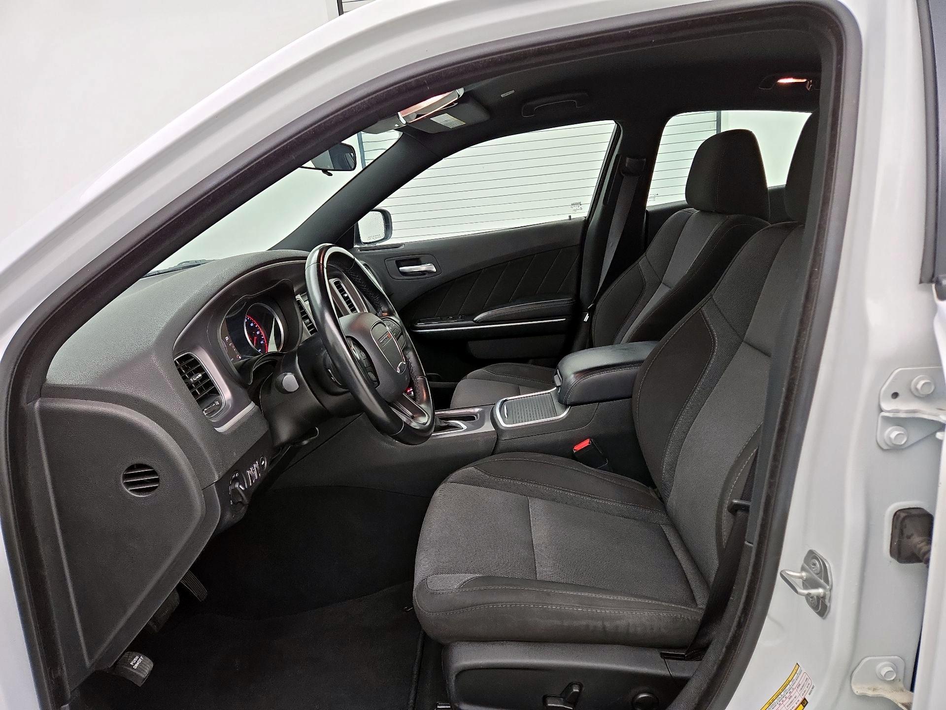 Thumbnail: 2022 Dodge Charger - 11