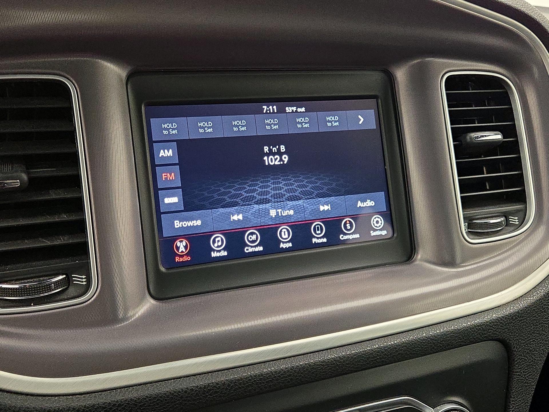 Thumbnail: 2022 Dodge Charger - 15