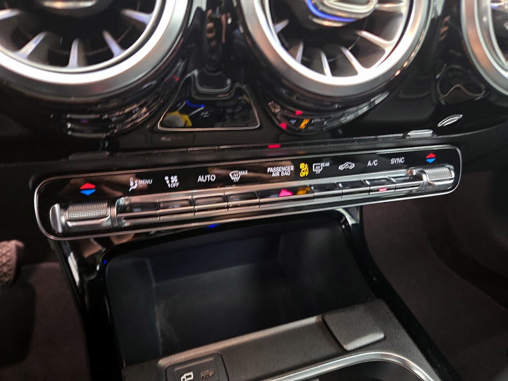 Thumbnail: 2020 Mercedes-Benz CLA - 16