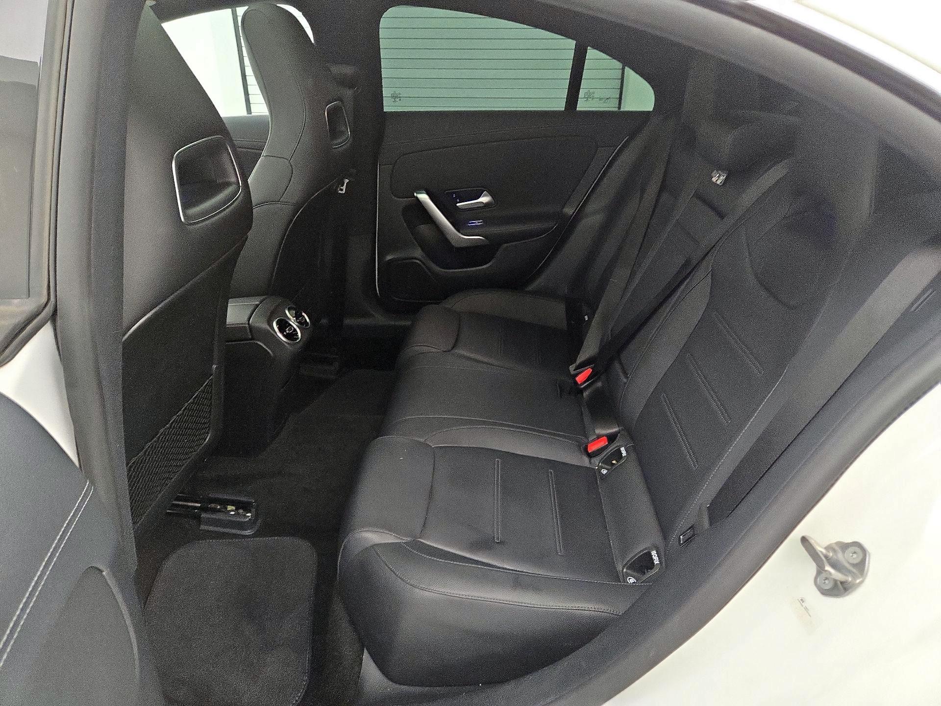 Thumbnail: 2020 Mercedes-Benz CLA - 20