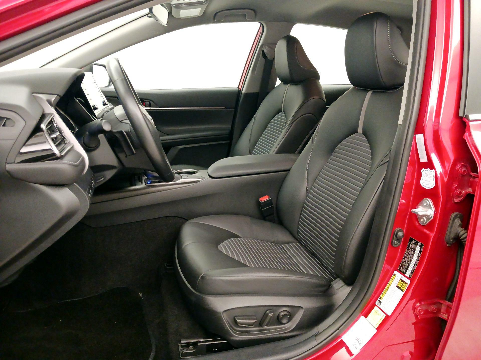 Thumbnail: 2024 Toyota Camry - 11