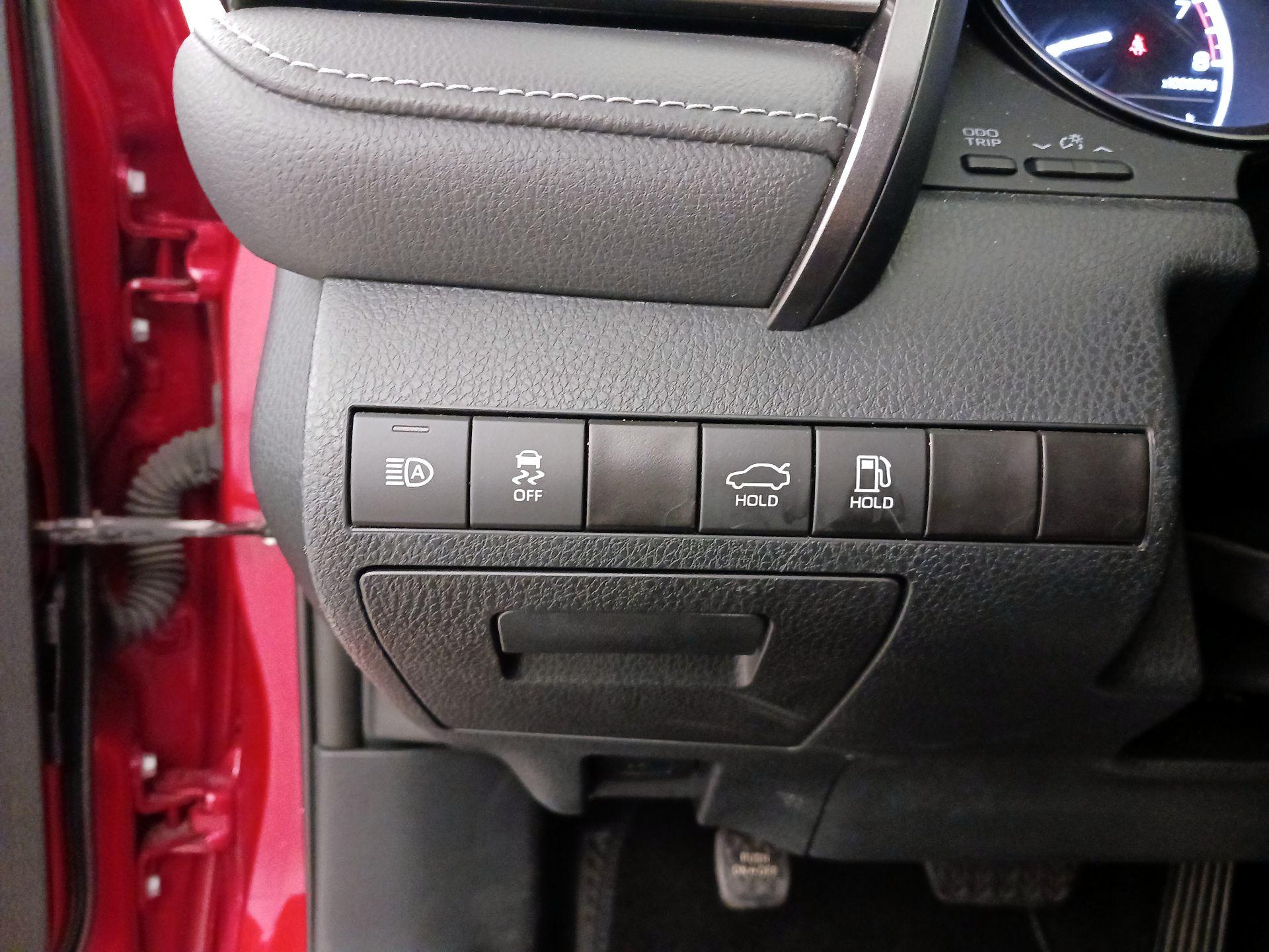 Thumbnail: 2024 Toyota Camry - 13