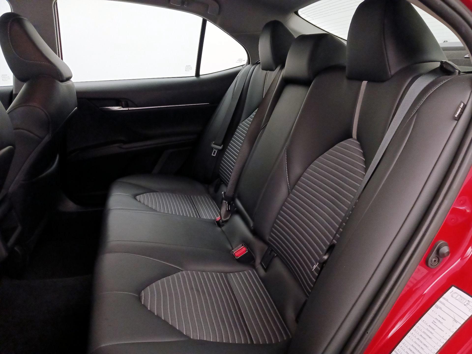 Thumbnail: 2024 Toyota Camry - 18