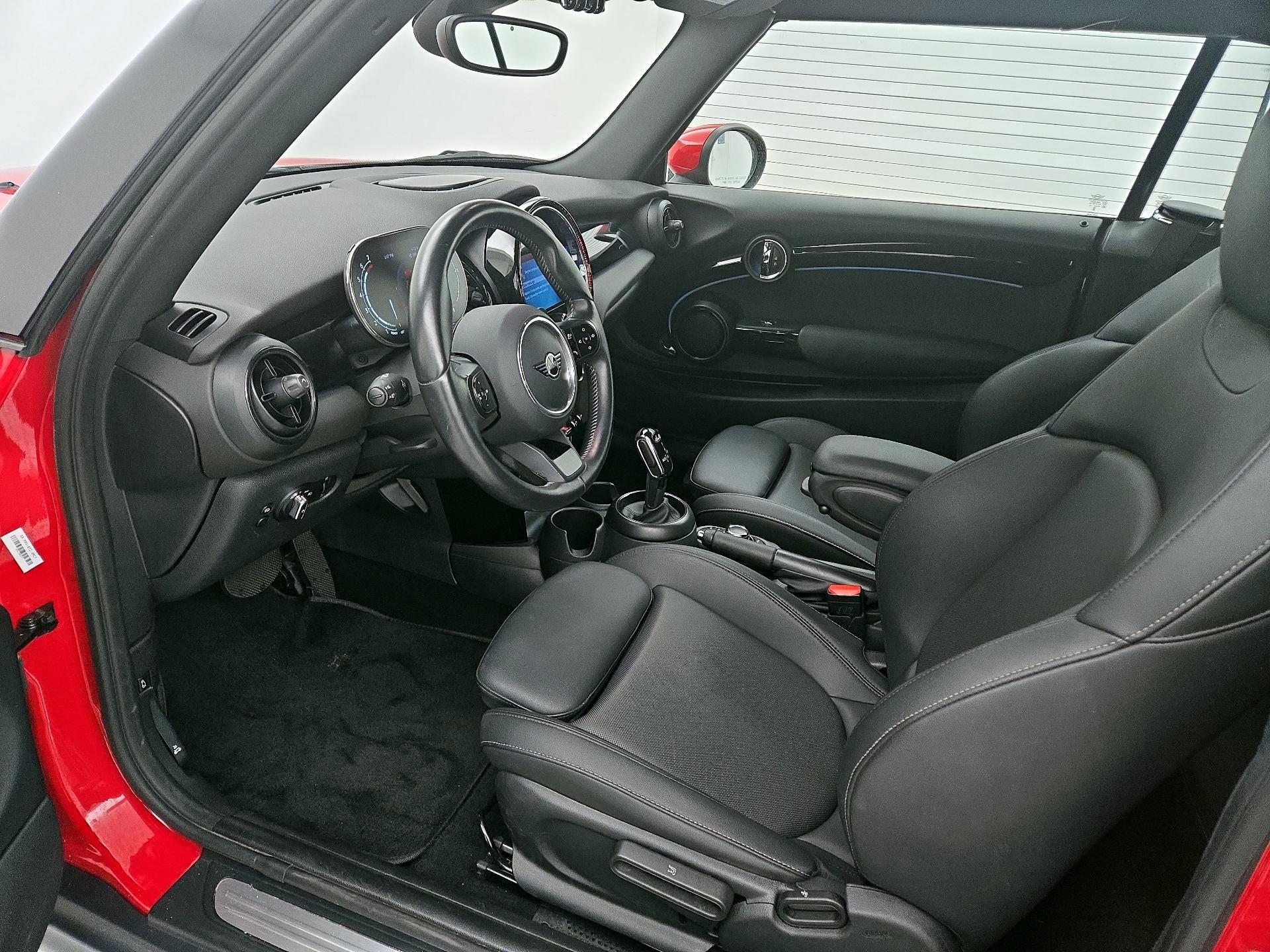 Thumbnail: 2024 MINI Cooper - 11